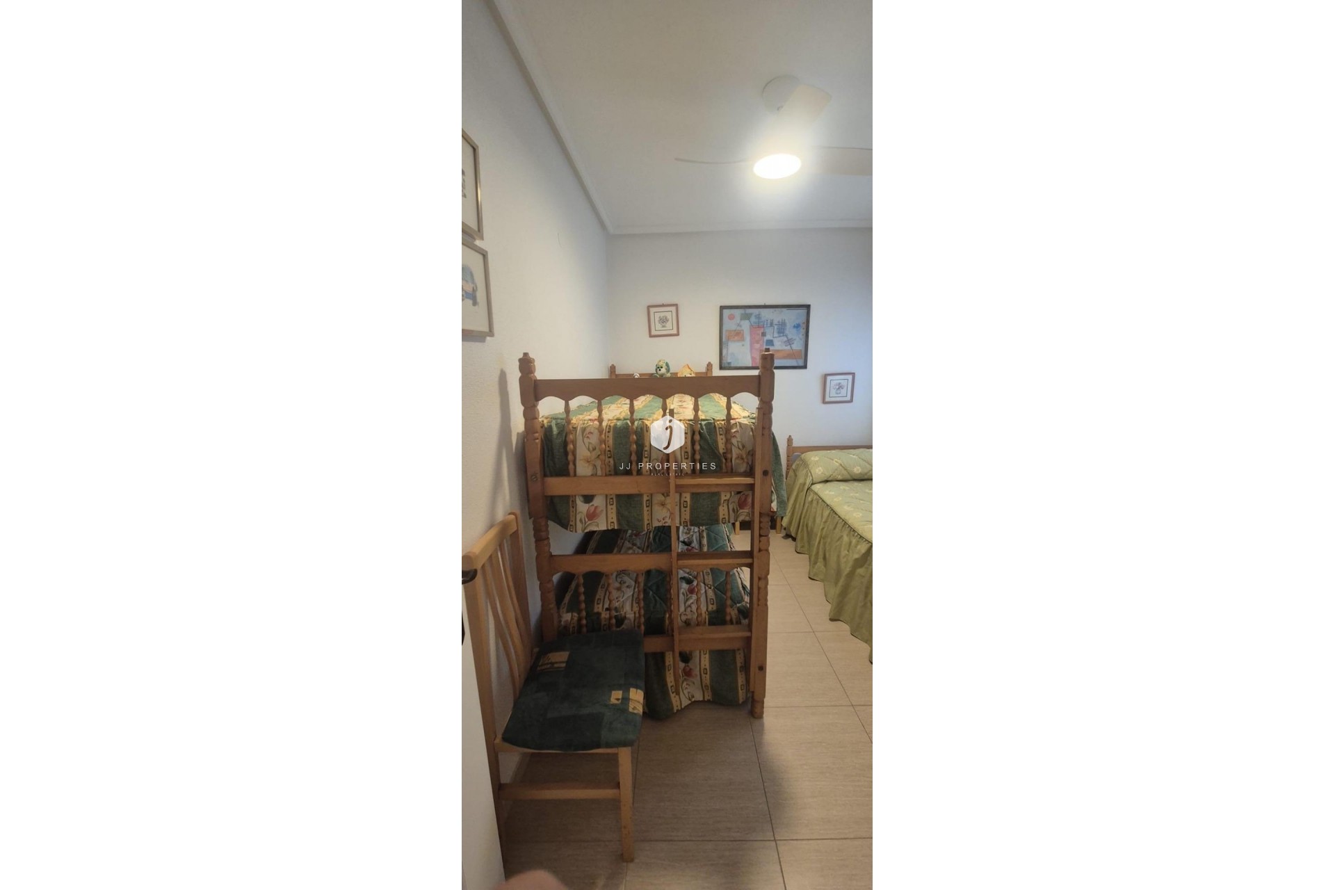 Segunda mano - Apartamento / piso -
Torrevieja - La Mata Pueblo