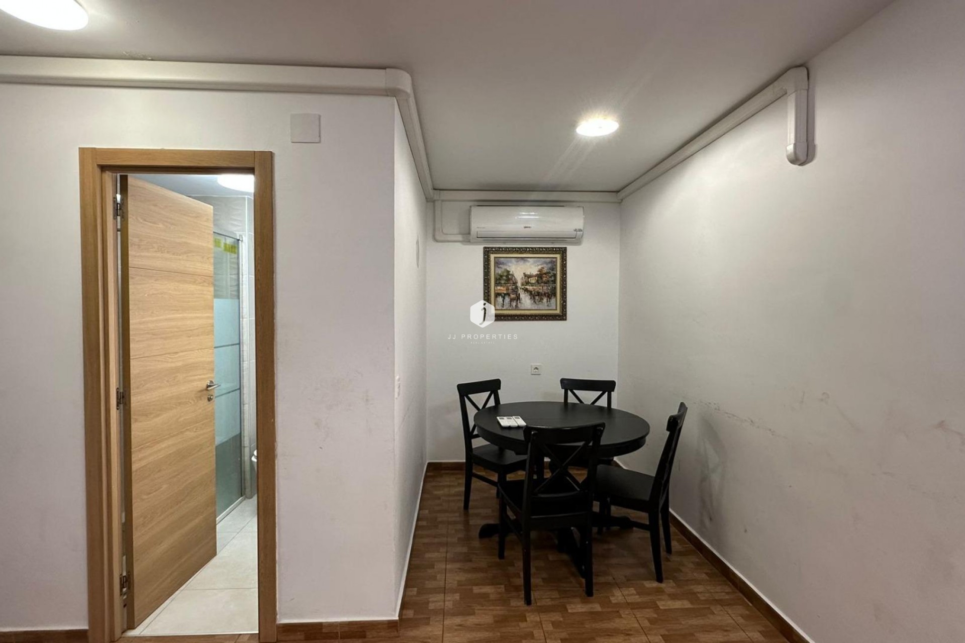 Segunda mano - Apartamento / piso -
Torrevieja - La Mata Pueblo