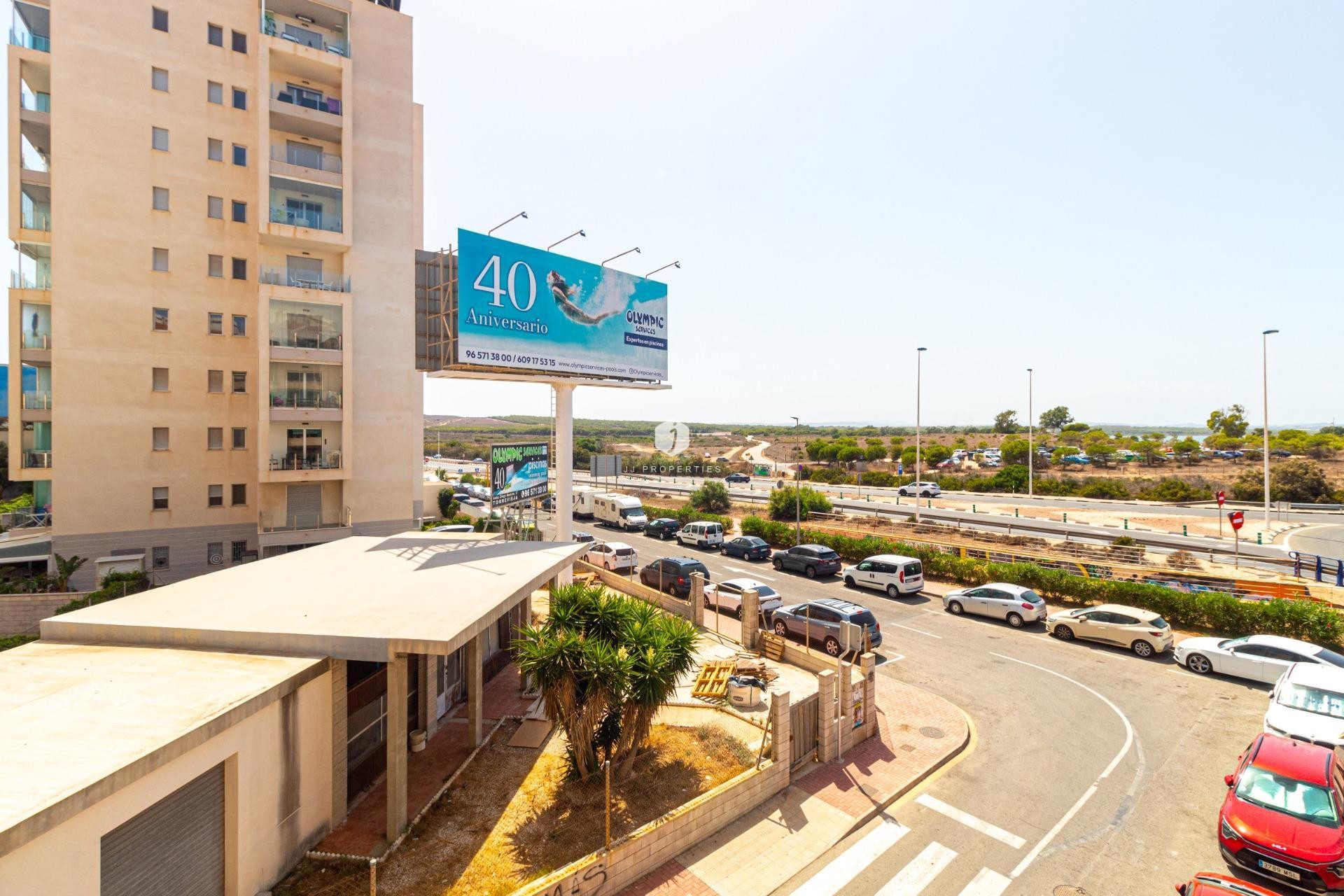 Segunda mano - Apartamento / piso -
Torrevieja - La Mata Pueblo