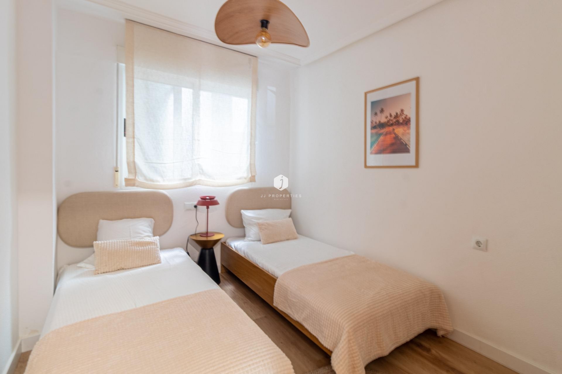 Segunda mano - Apartamento / piso -
Torrevieja - La Mata Pueblo