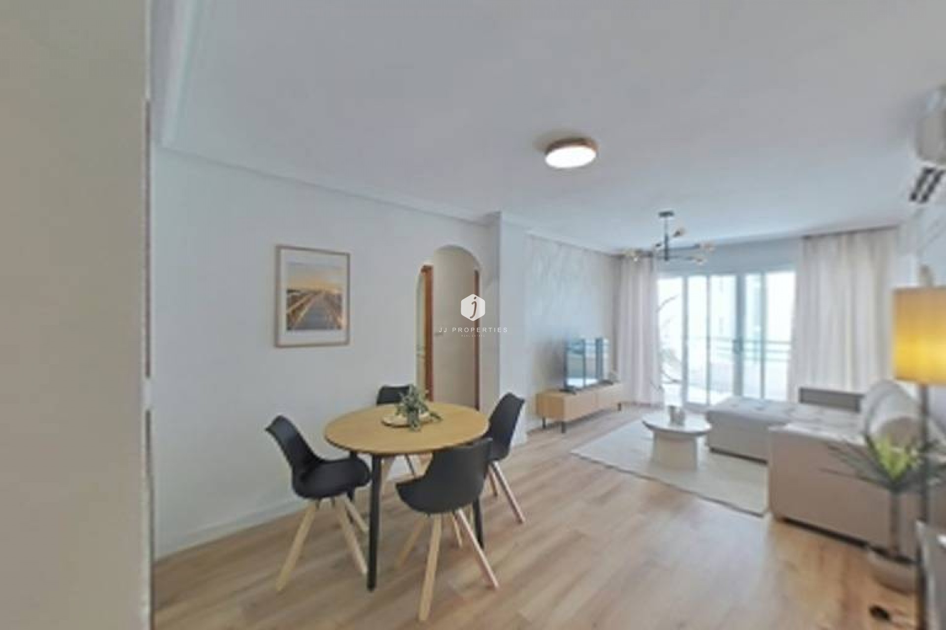Segunda mano - Apartamento / piso -
Torrevieja - La Mata Pueblo
