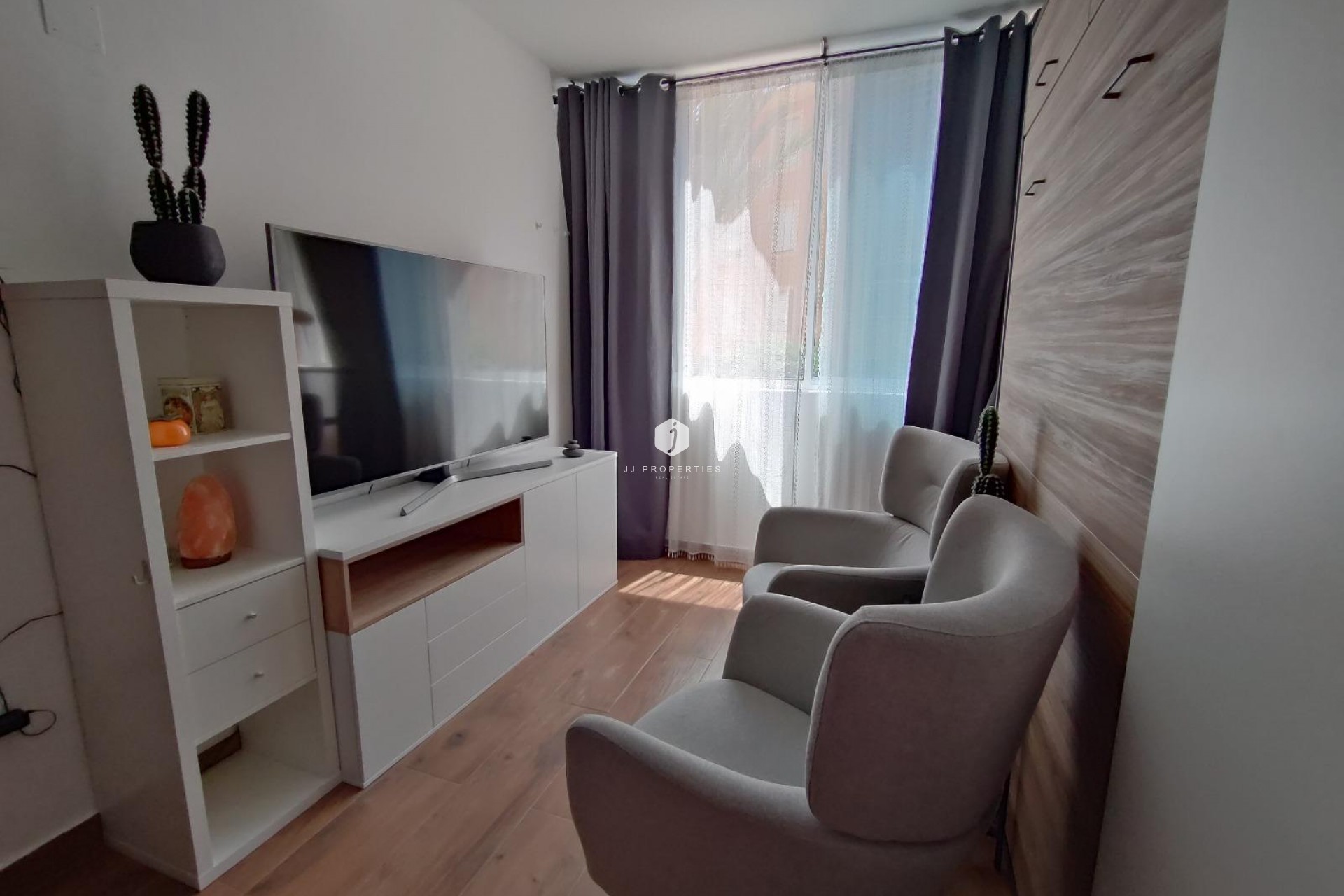 Segunda mano - Apartamento / piso -
Torrevieja - La Mata