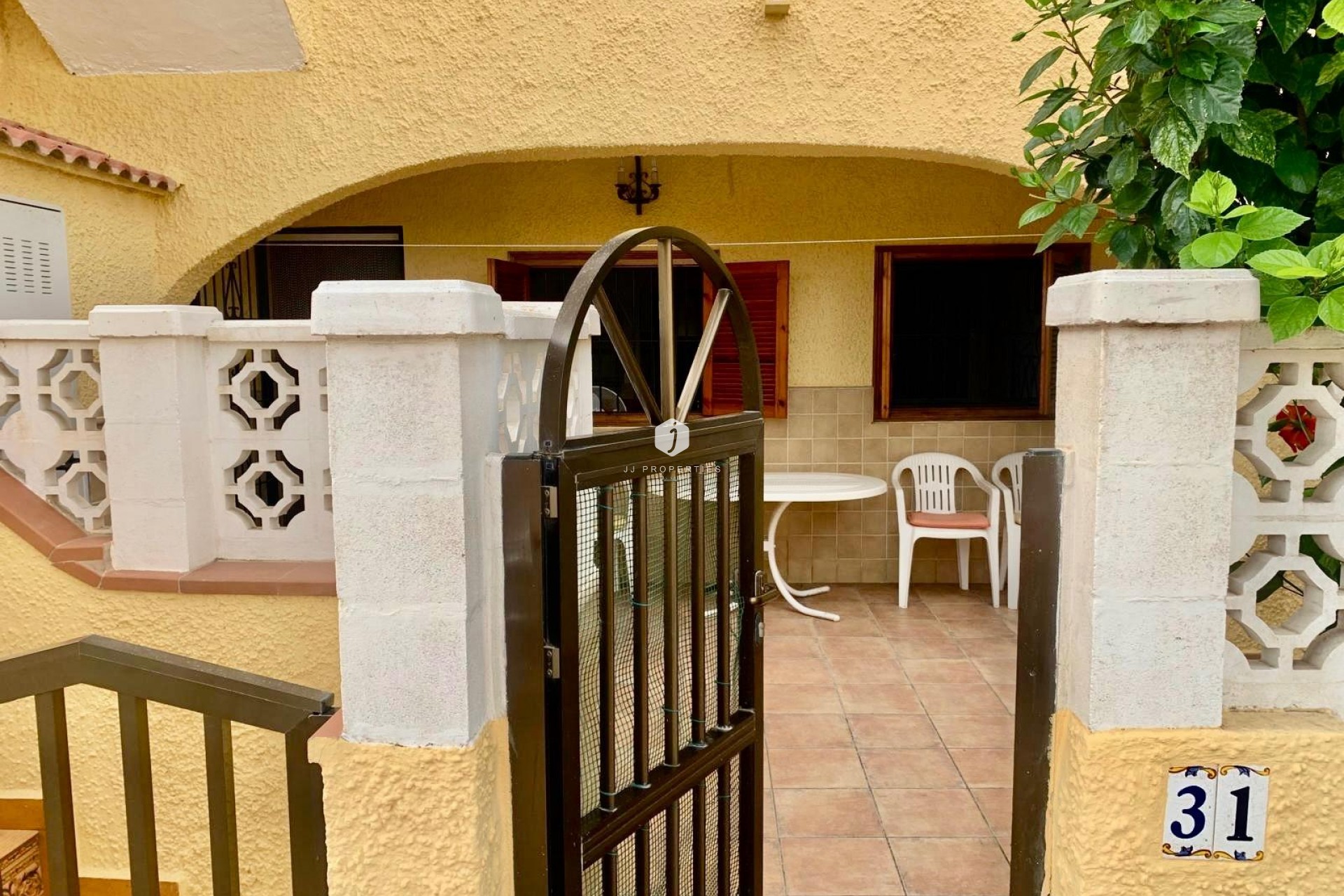 Segunda mano - Apartamento / piso -
Torrevieja - La Mata