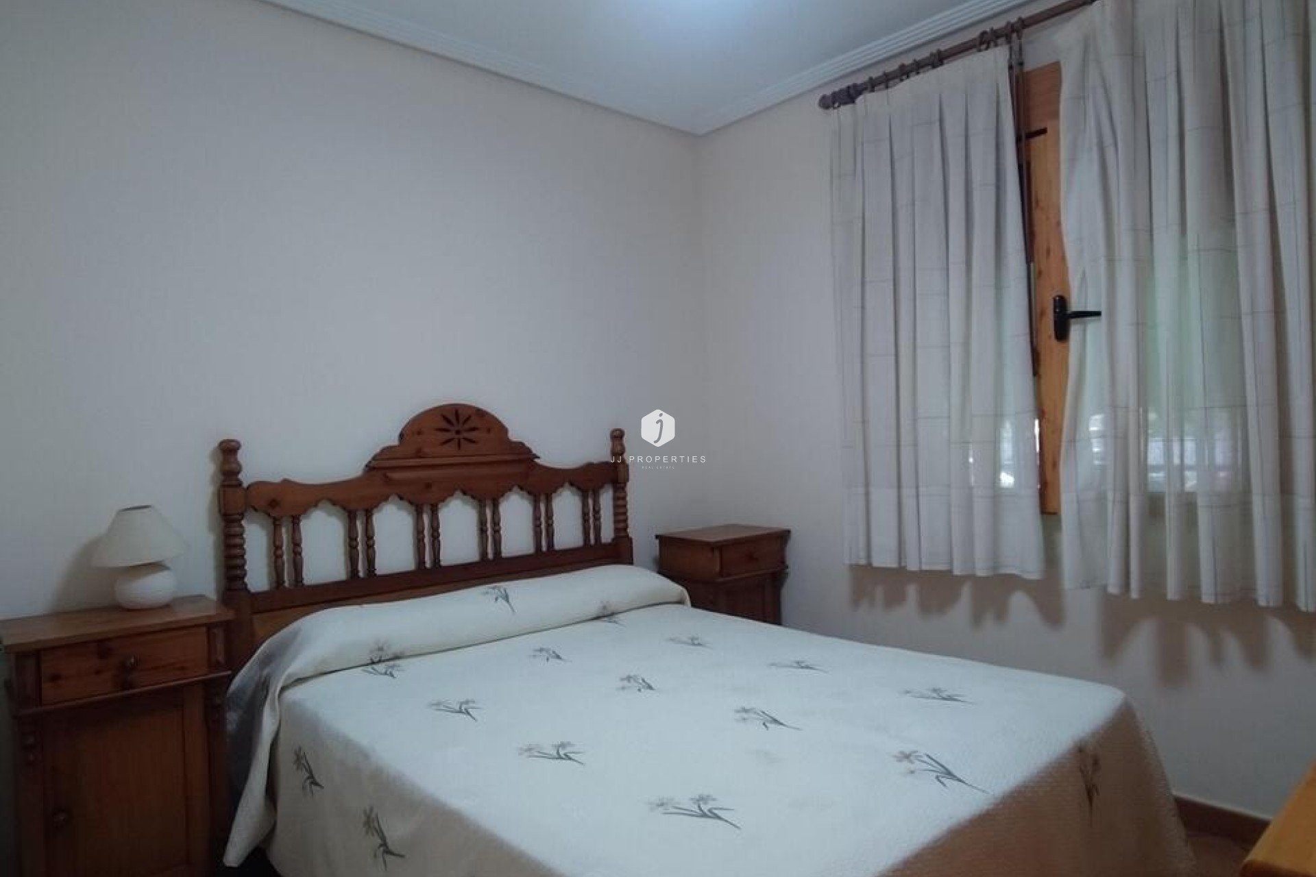 Segunda mano - Apartamento / piso -
Torrevieja - La Mata