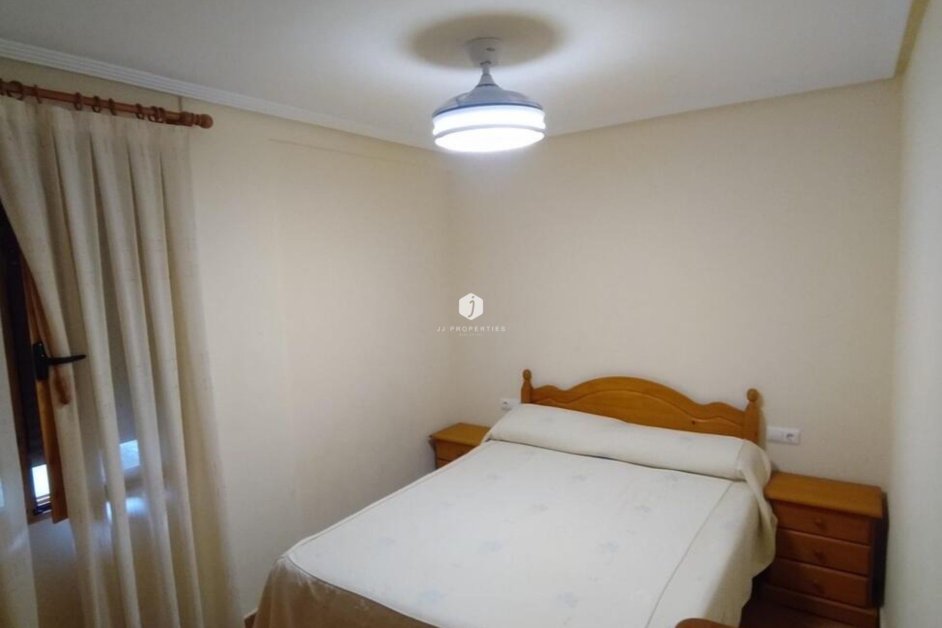 Segunda mano - Apartamento / piso -
Torrevieja - La Mata