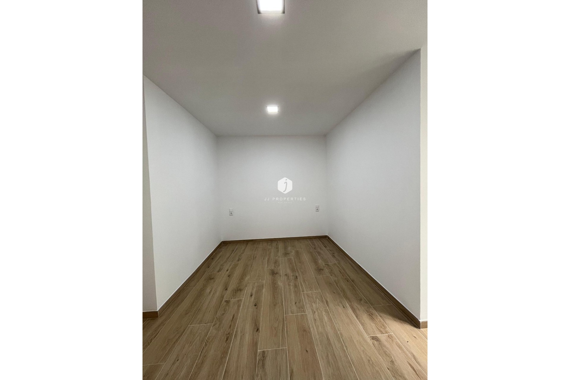 Segunda mano - Apartamento / piso -
Torrevieja - La Mata