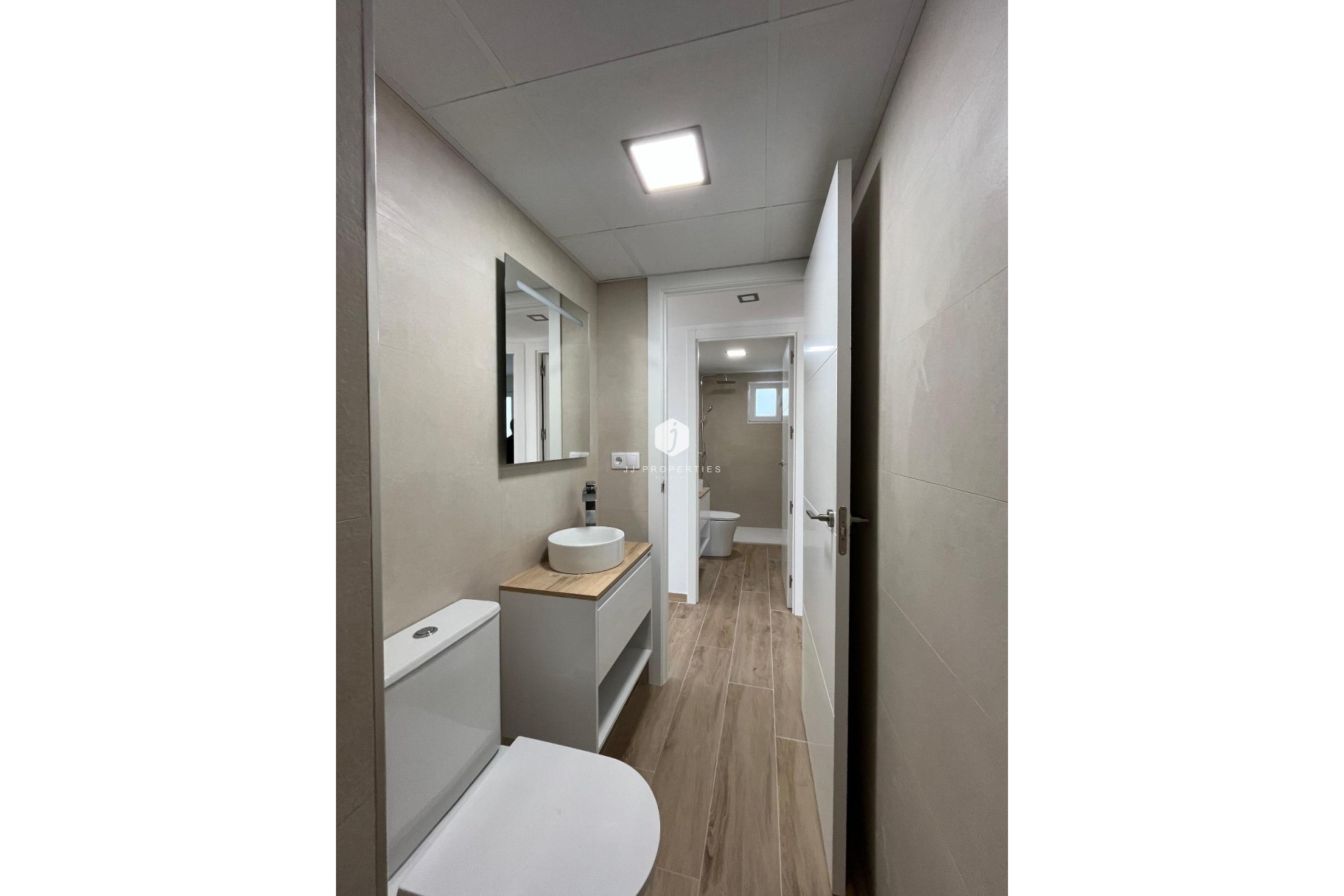 Segunda mano - Apartamento / piso -
Torrevieja - La Mata