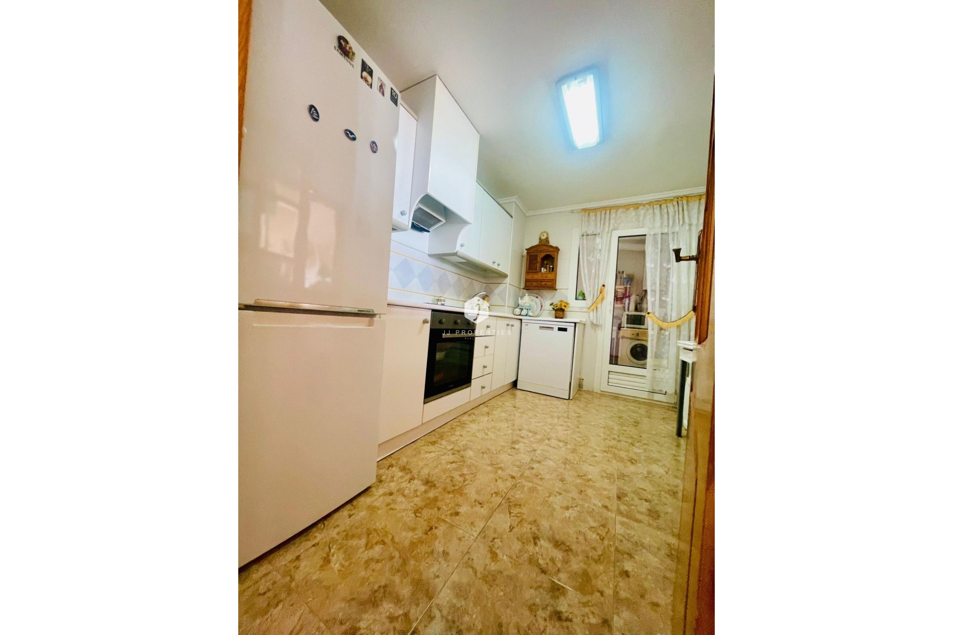 Segunda mano - Apartamento / piso -
Torrevieja - La Mata