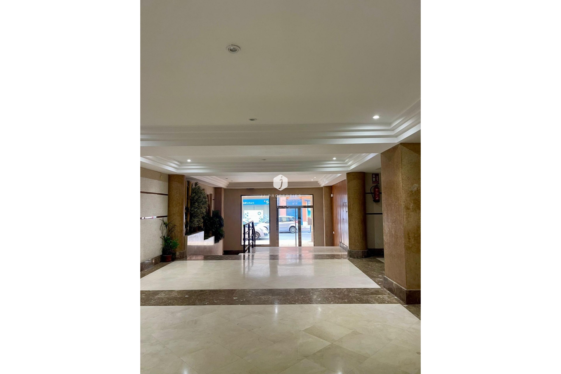 Segunda mano - Apartamento / piso -
Torrevieja - La Mata