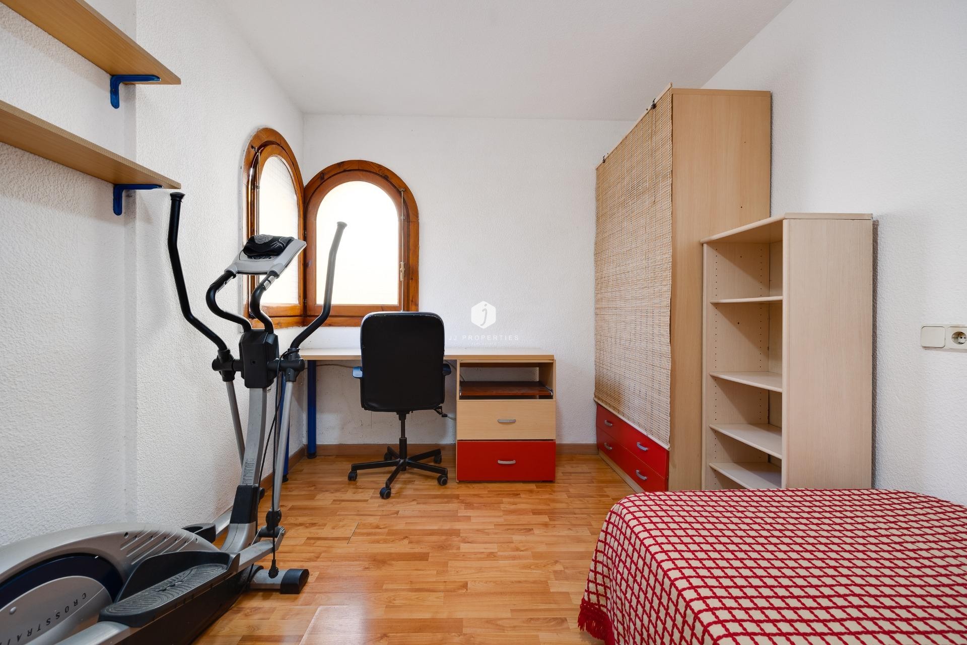 Segunda mano - Apartamento / piso -
Torrevieja - La Mata