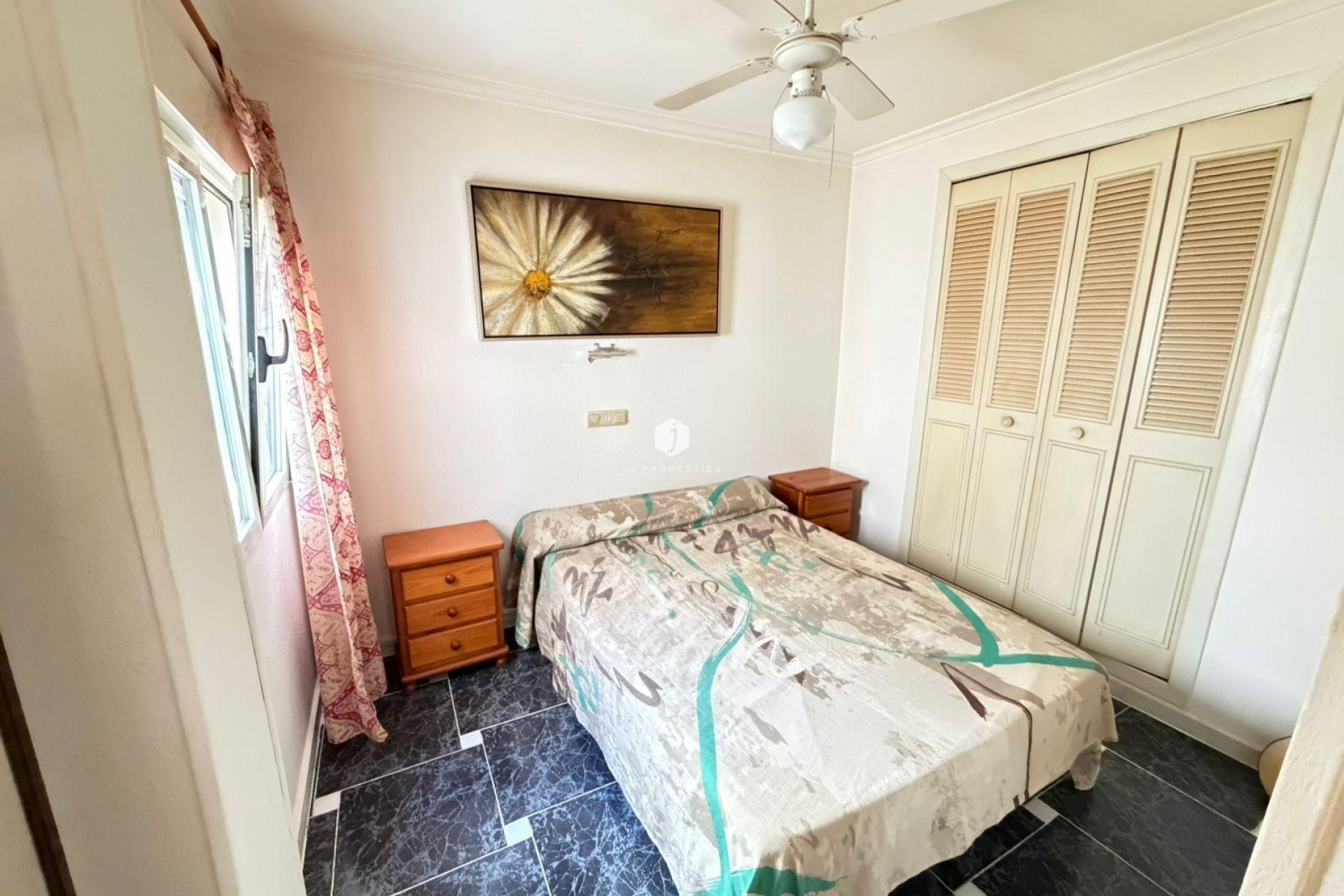 Segunda mano - Apartamento / piso -
Torrevieja - La Mata