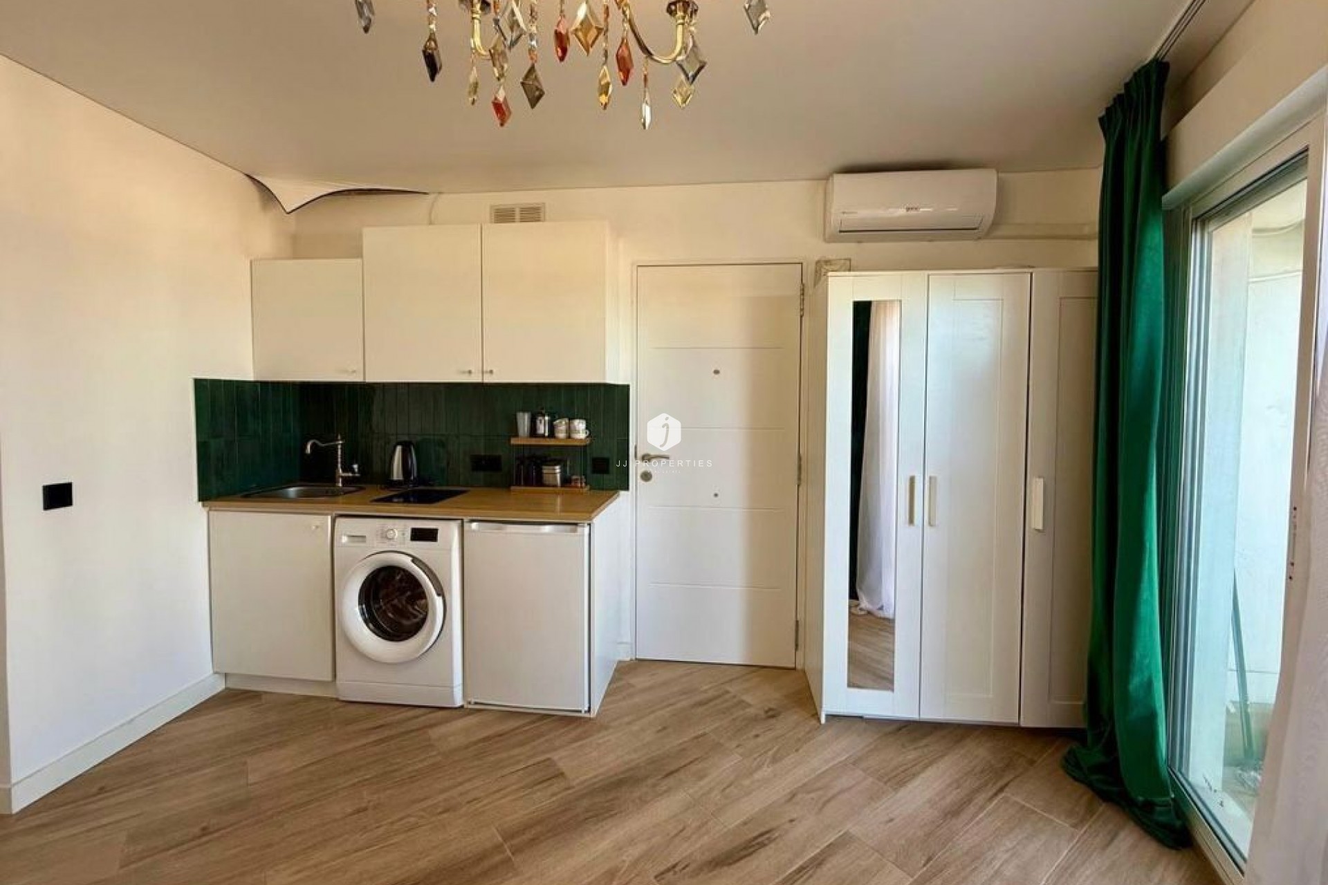 Segunda mano - Apartamento / piso -
Torrevieja - La Mata