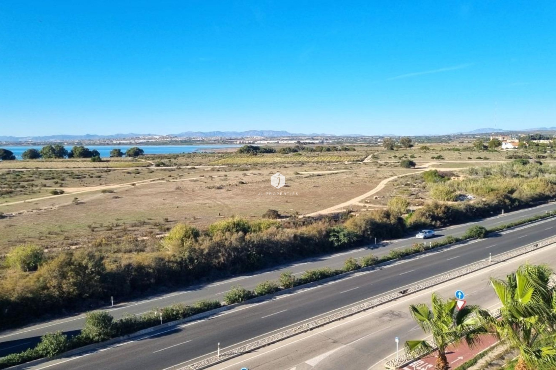 Segunda mano - Apartamento / piso -
Torrevieja - La Mata