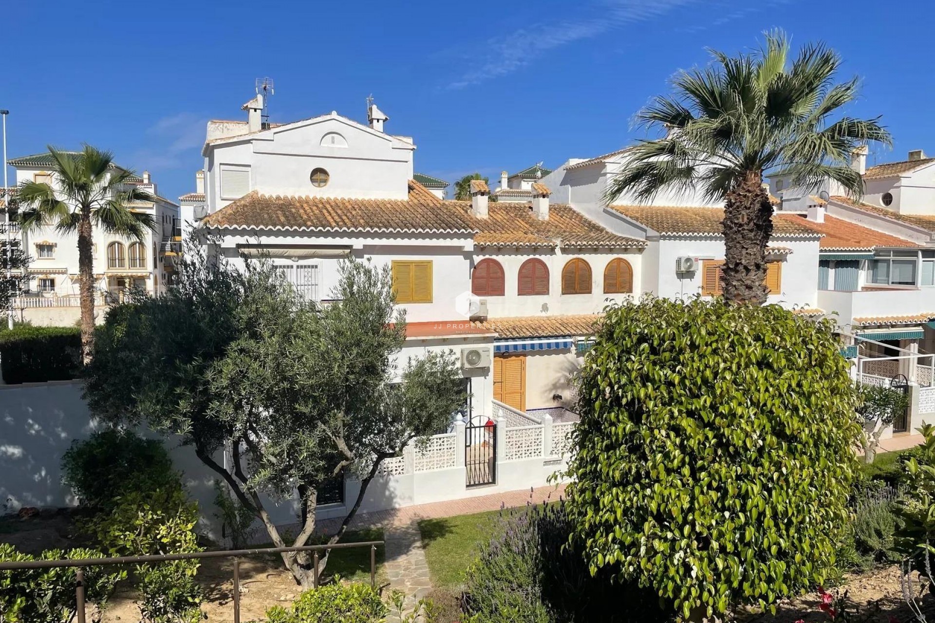 Segunda mano - Apartamento / piso -
Torrevieja - La Mata