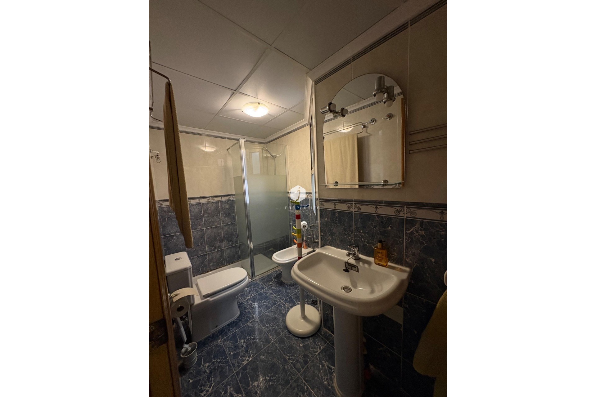 Segunda mano - Apartamento / piso -
Torrevieja - La Mata