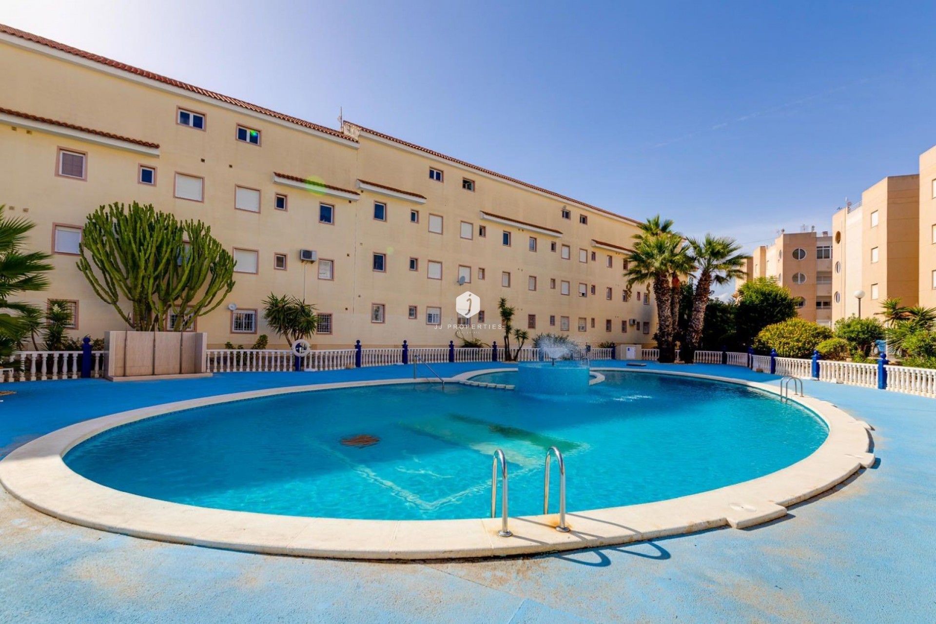 Segunda mano - Apartamento / piso -
Torrevieja - La Siesta - El Salado - Torreta