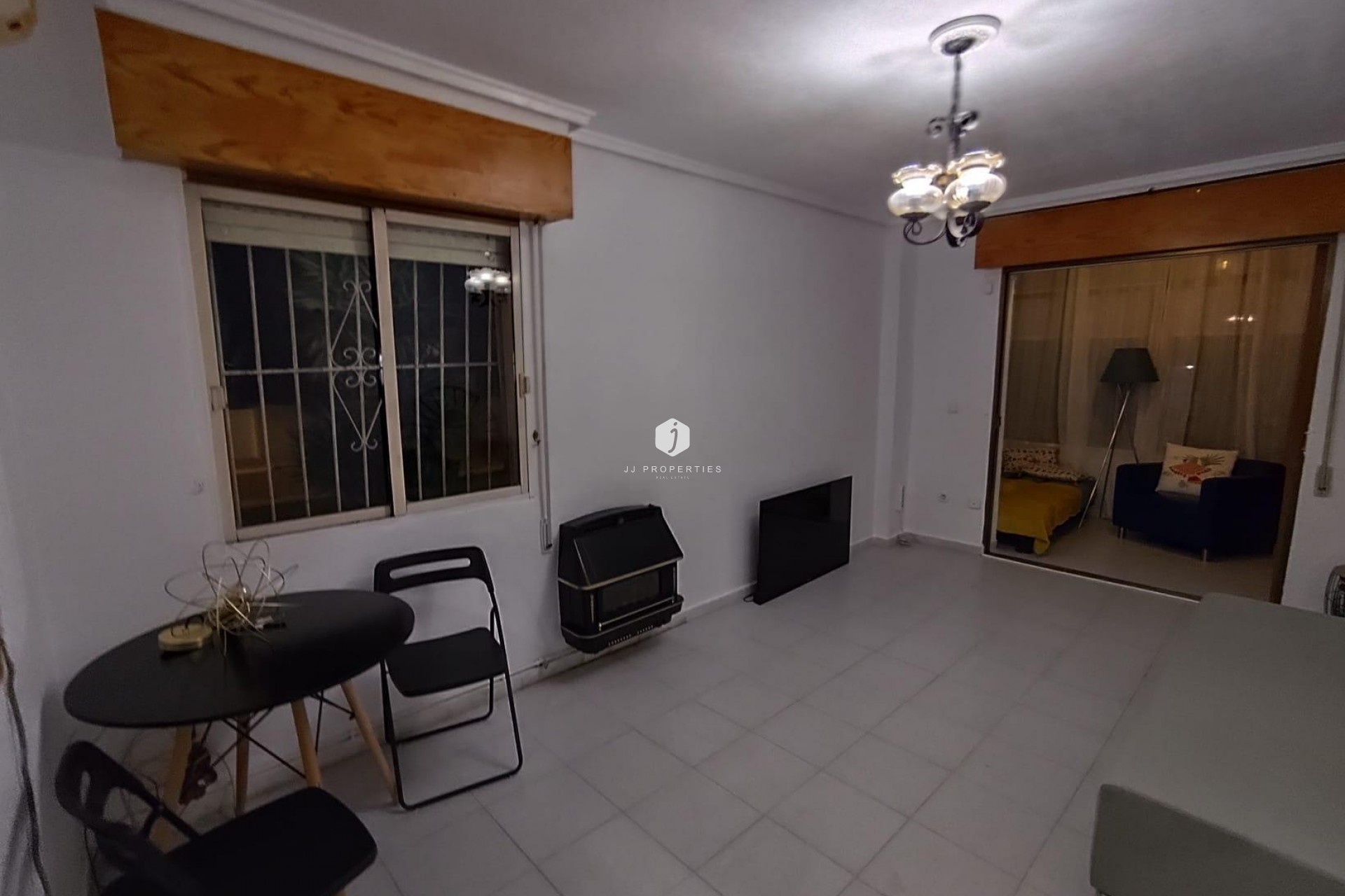 Segunda mano - Apartamento / piso -
Torrevieja - La Siesta - El Salado - Torreta