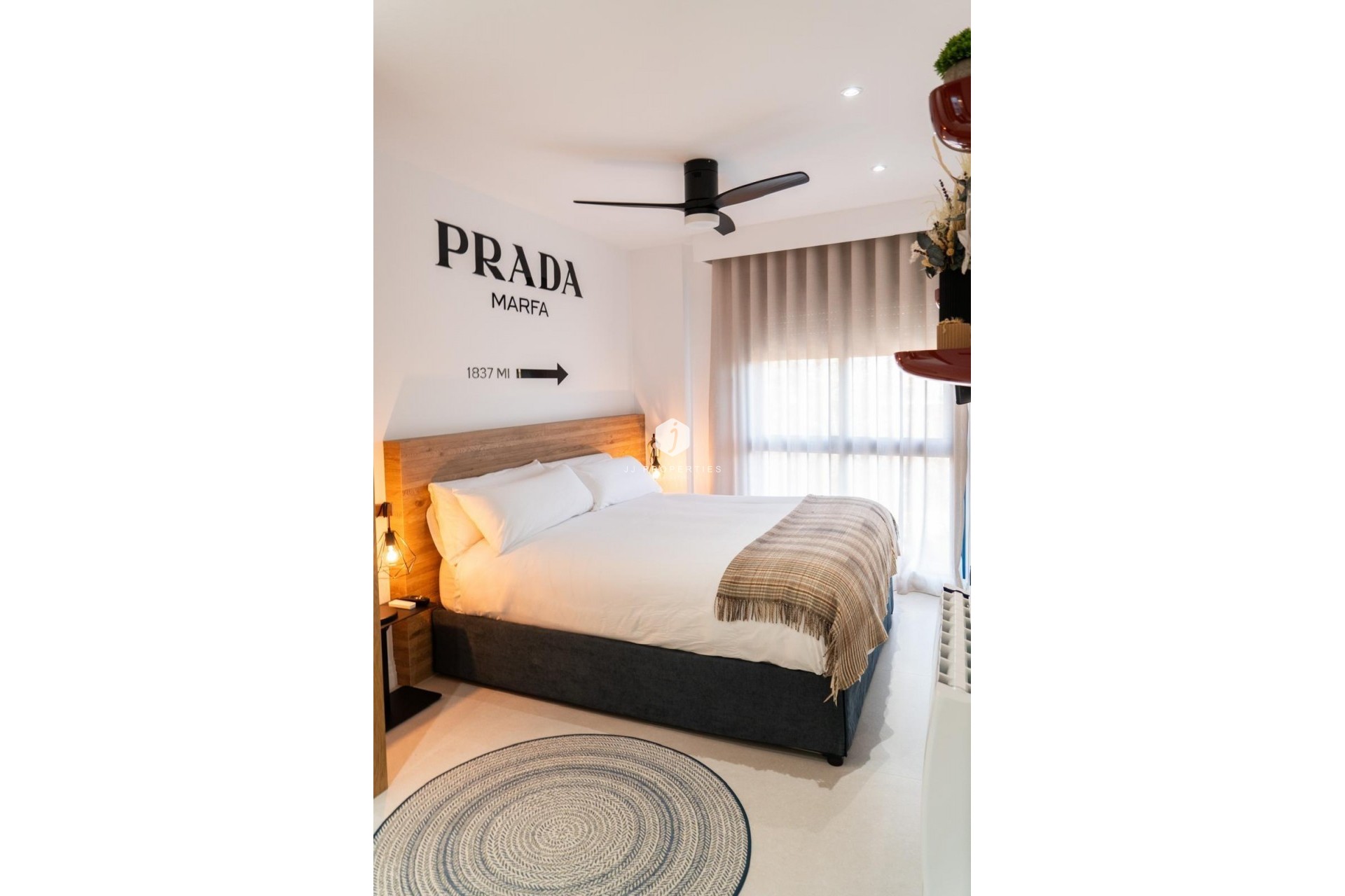 Segunda mano - Apartamento / piso -
Torrevieja - La veleta