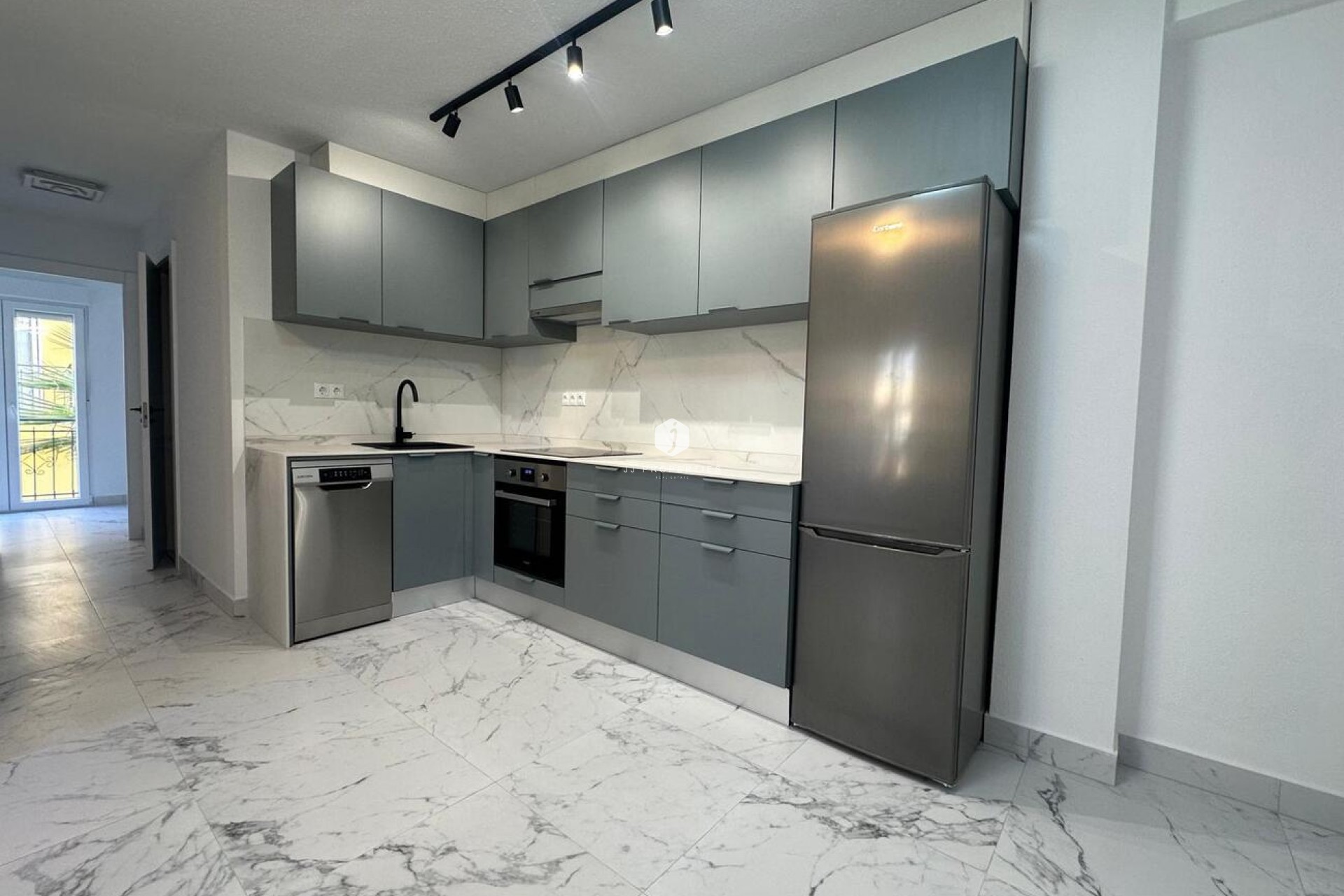 Segunda mano - Apartamento / piso -
Torrevieja - La veleta