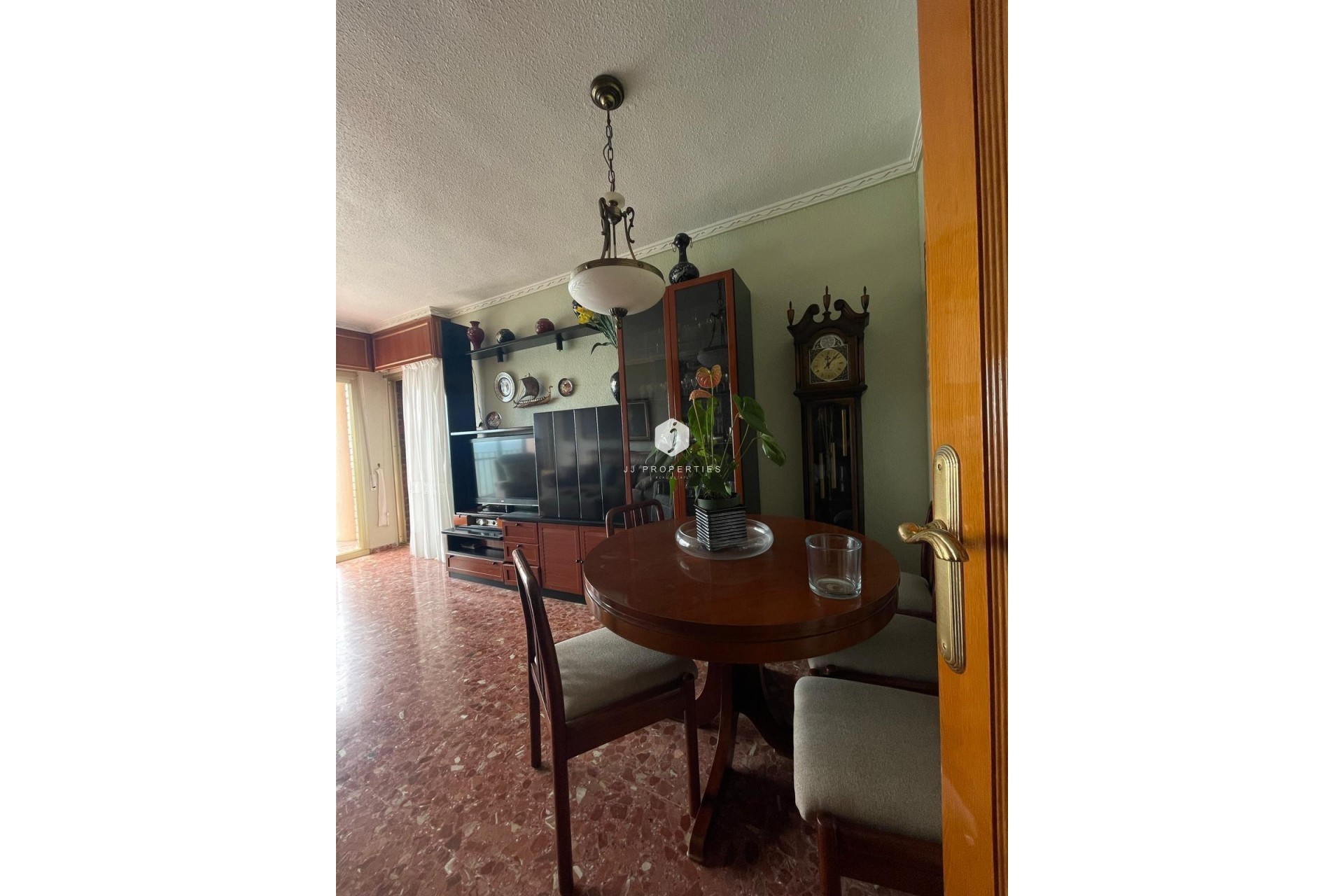 Segunda mano - Apartamento / piso -
Torrevieja - Las Piscinas Naturales