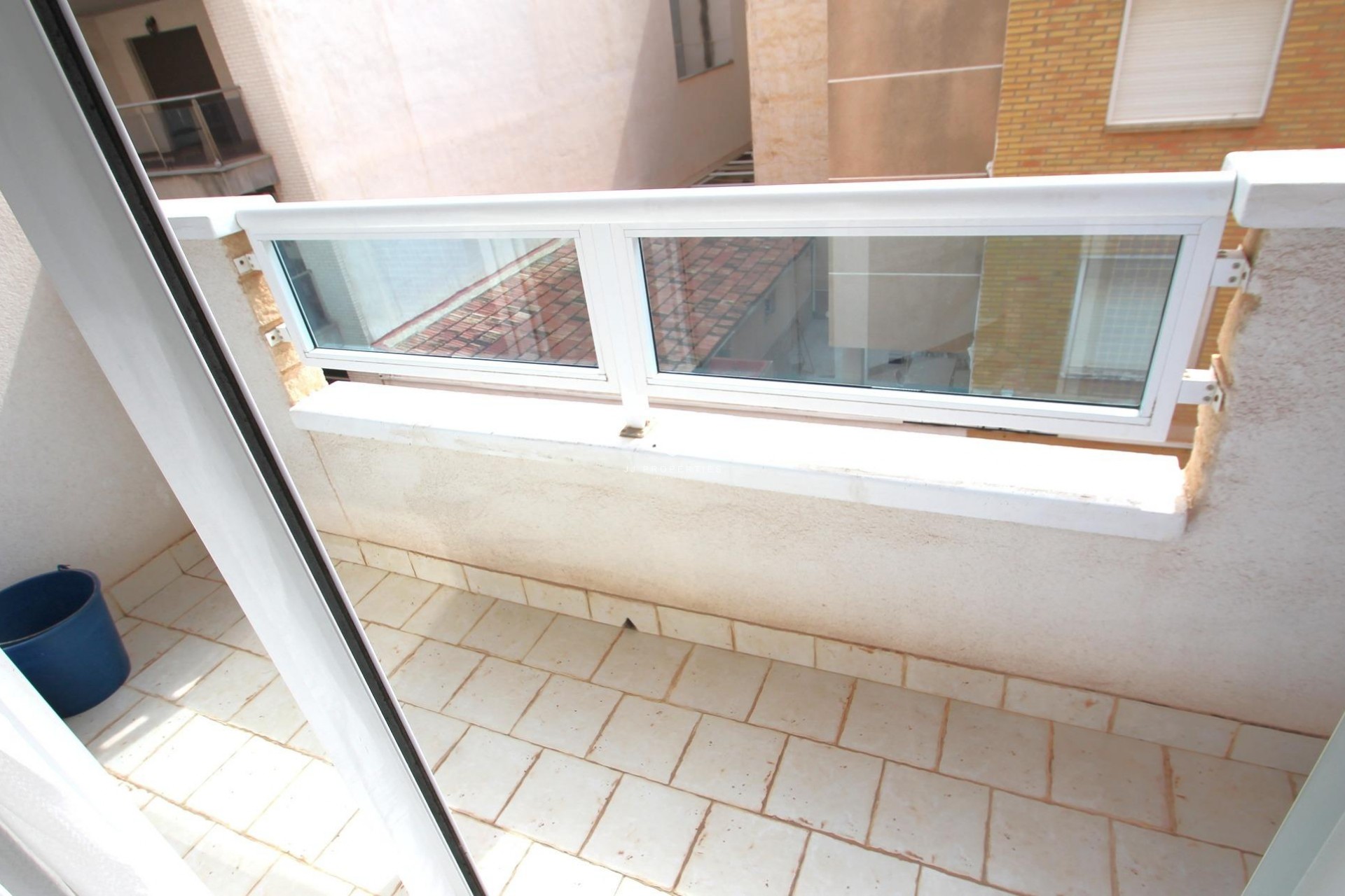 Segunda mano - Apartamento / piso -
Torrevieja - Las Piscinas Naturales