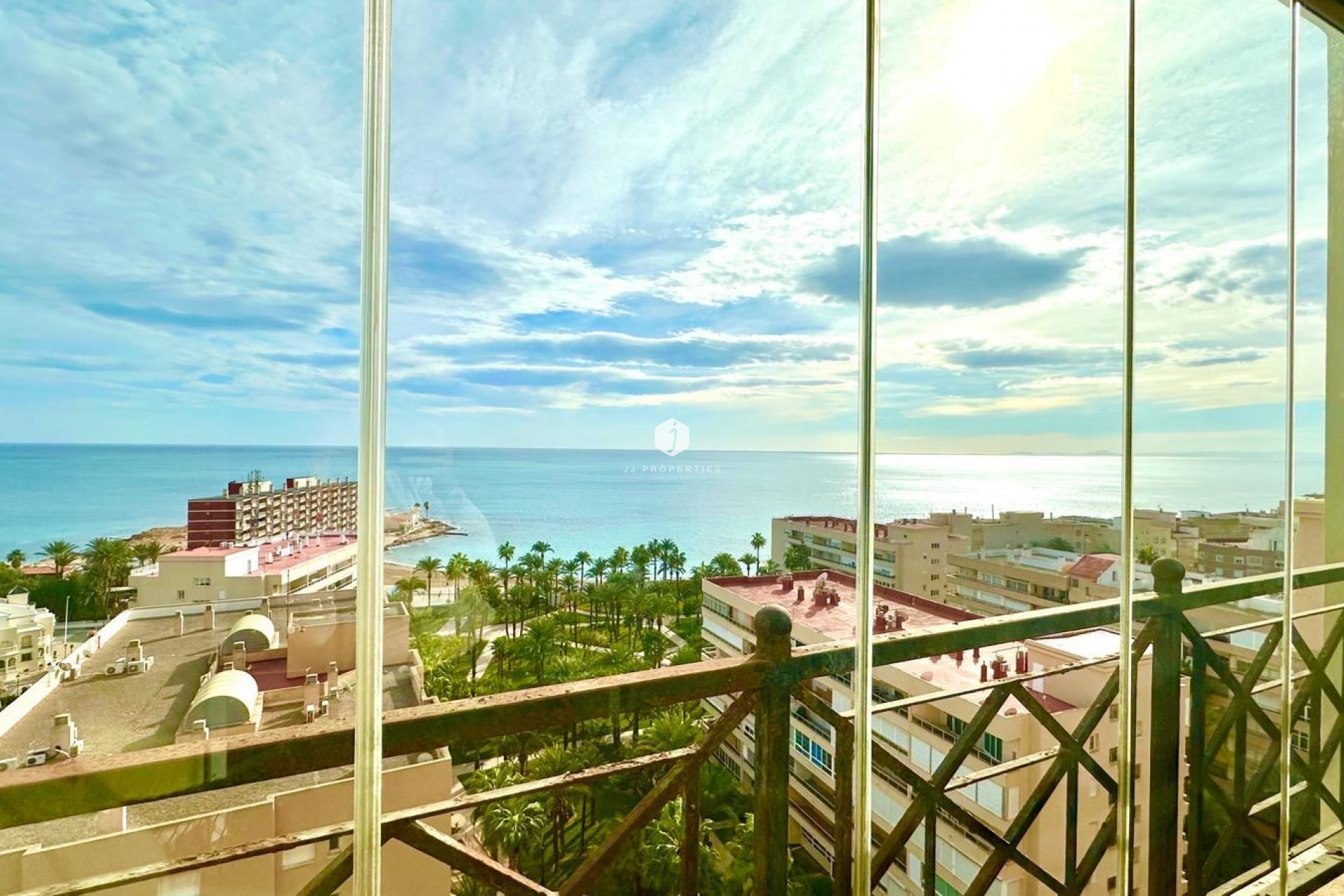 Segunda mano - Apartamento / piso -
Torrevieja - Los Frutales