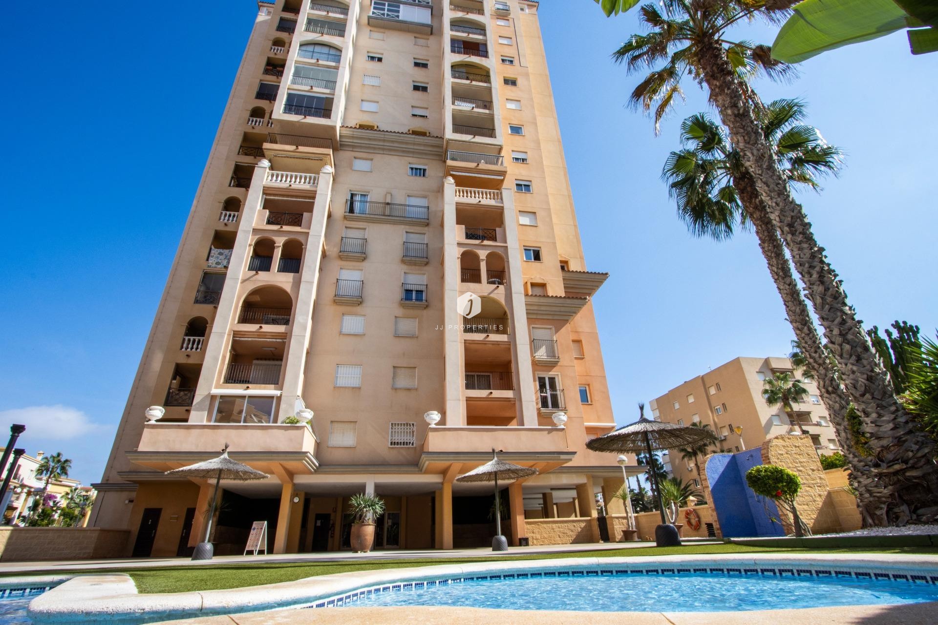Segunda mano - Apartamento / piso -
Torrevieja - Los Frutales