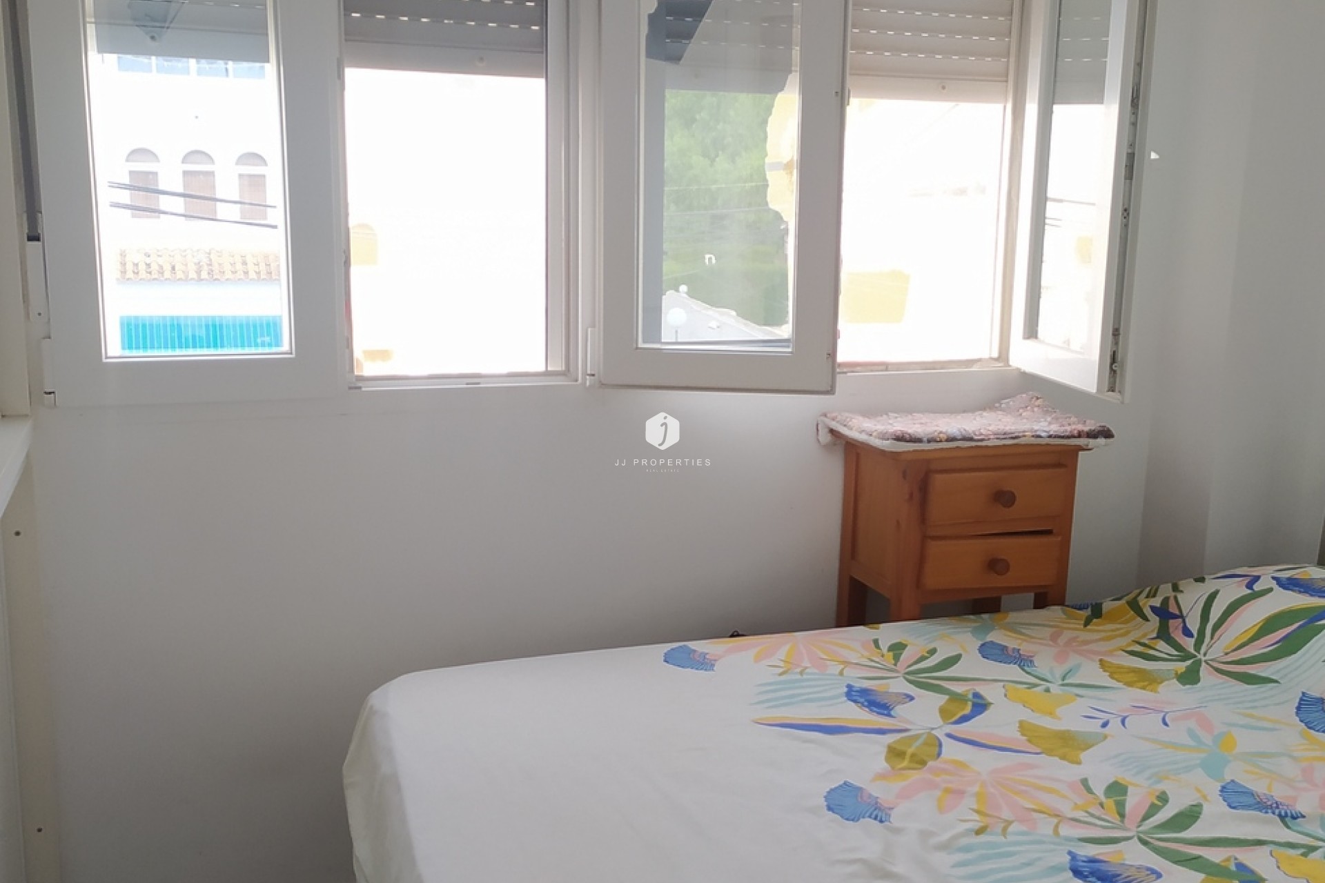 Segunda mano - Apartamento / piso -
Torrevieja - LOS NAUFRAGOS PLAYA