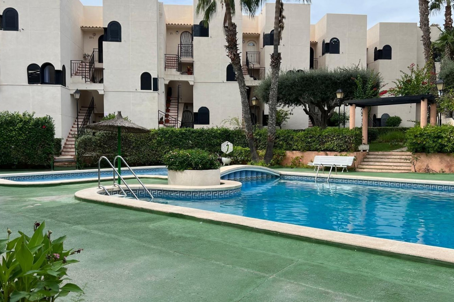 Segunda mano - Apartamento / piso -
Torrevieja - Miramar - Torre Del Moro