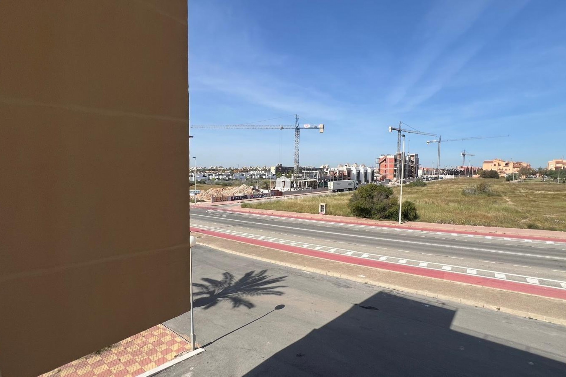 Segunda mano - Apartamento / piso -
Torrevieja - Miramar - Torre Del Moro
