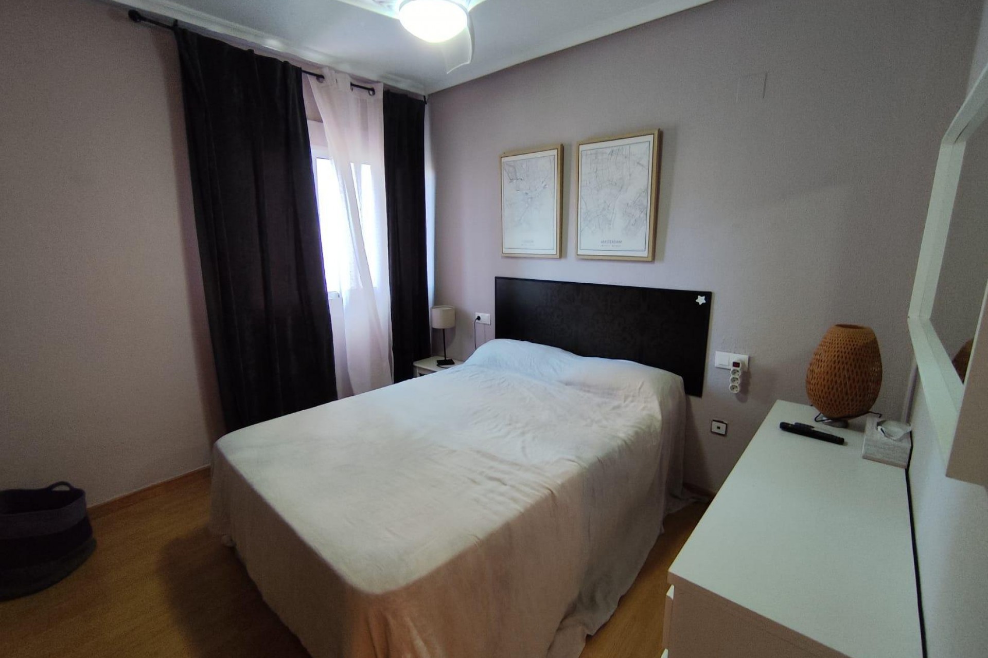 Segunda mano - Apartamento / piso -
Torrevieja - Nueva Torrevieja