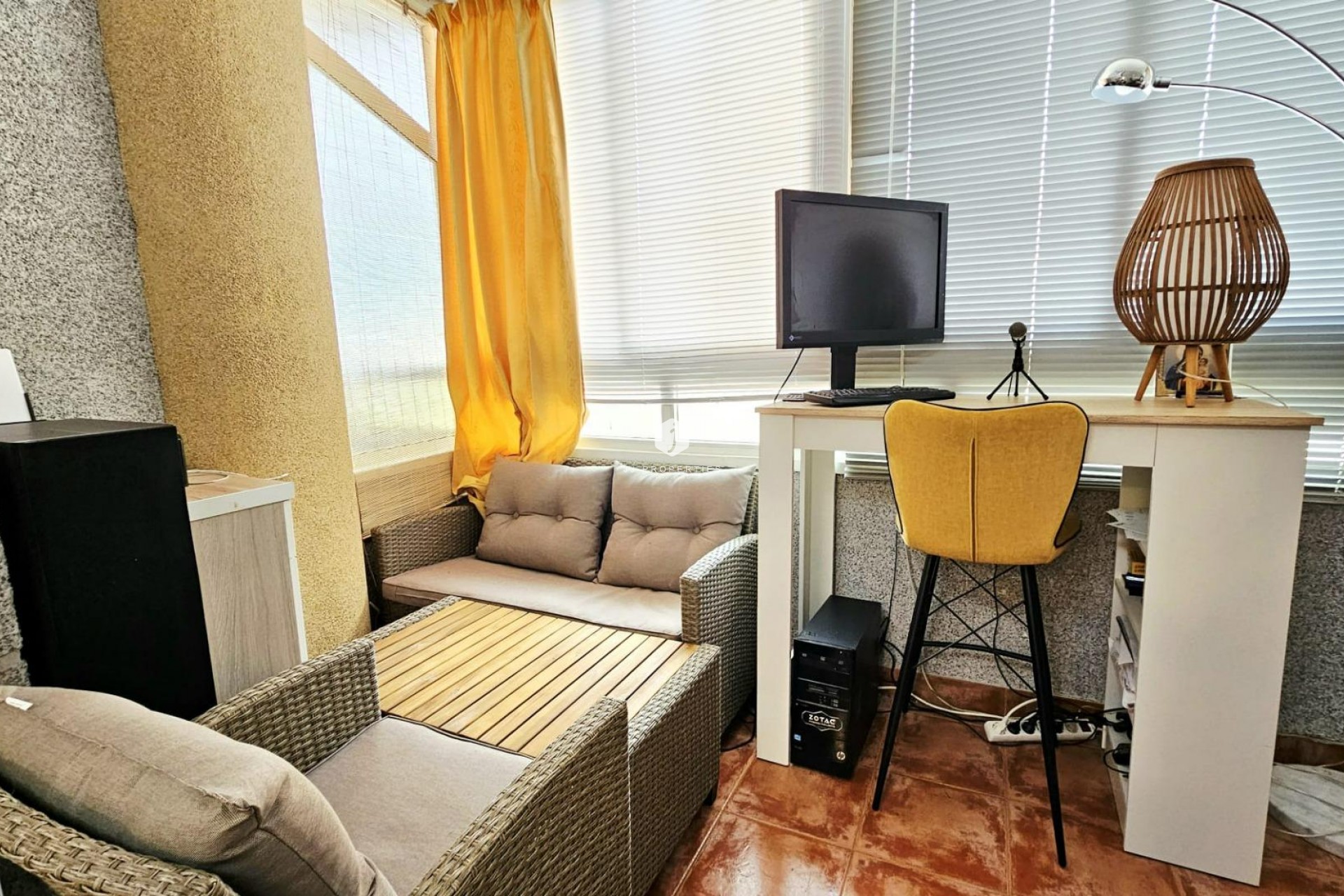 Segunda mano - Apartamento / piso -
Torrevieja - Nueva Torrevieja