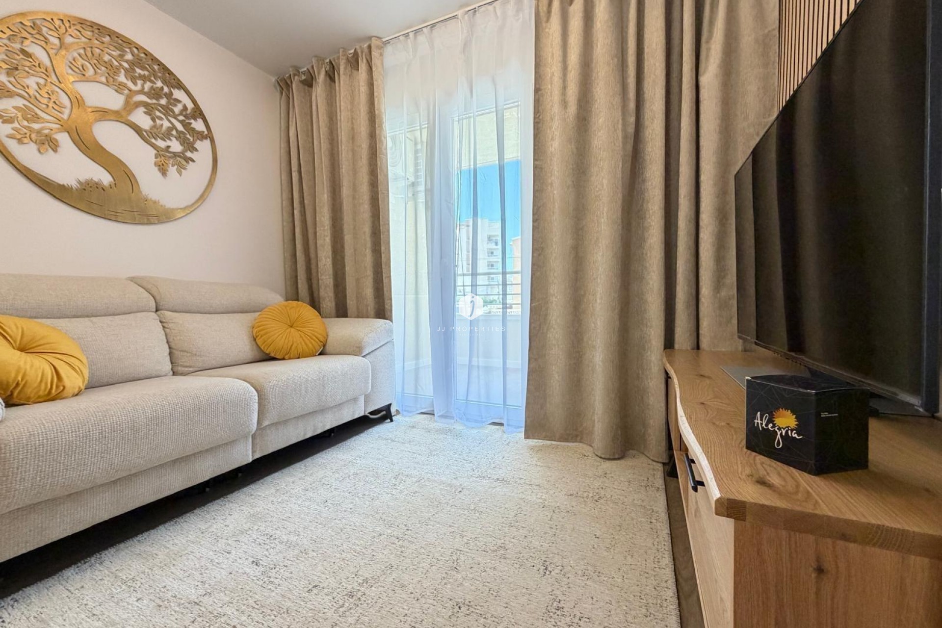 Segunda mano - Apartamento / piso -
Torrevieja - Nueva Torrevieja
