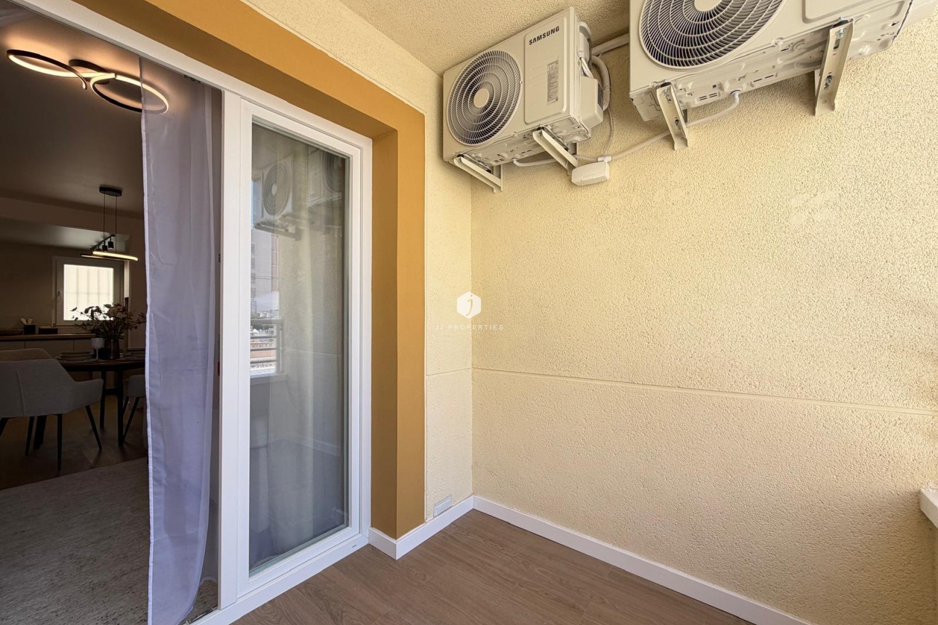 Segunda mano - Apartamento / piso -
Torrevieja - Nueva Torrevieja