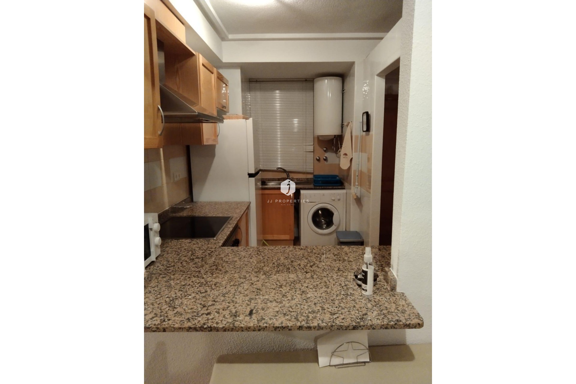 Segunda mano - Apartamento / piso -
Torrevieja - Parque Acuático - Sector 25