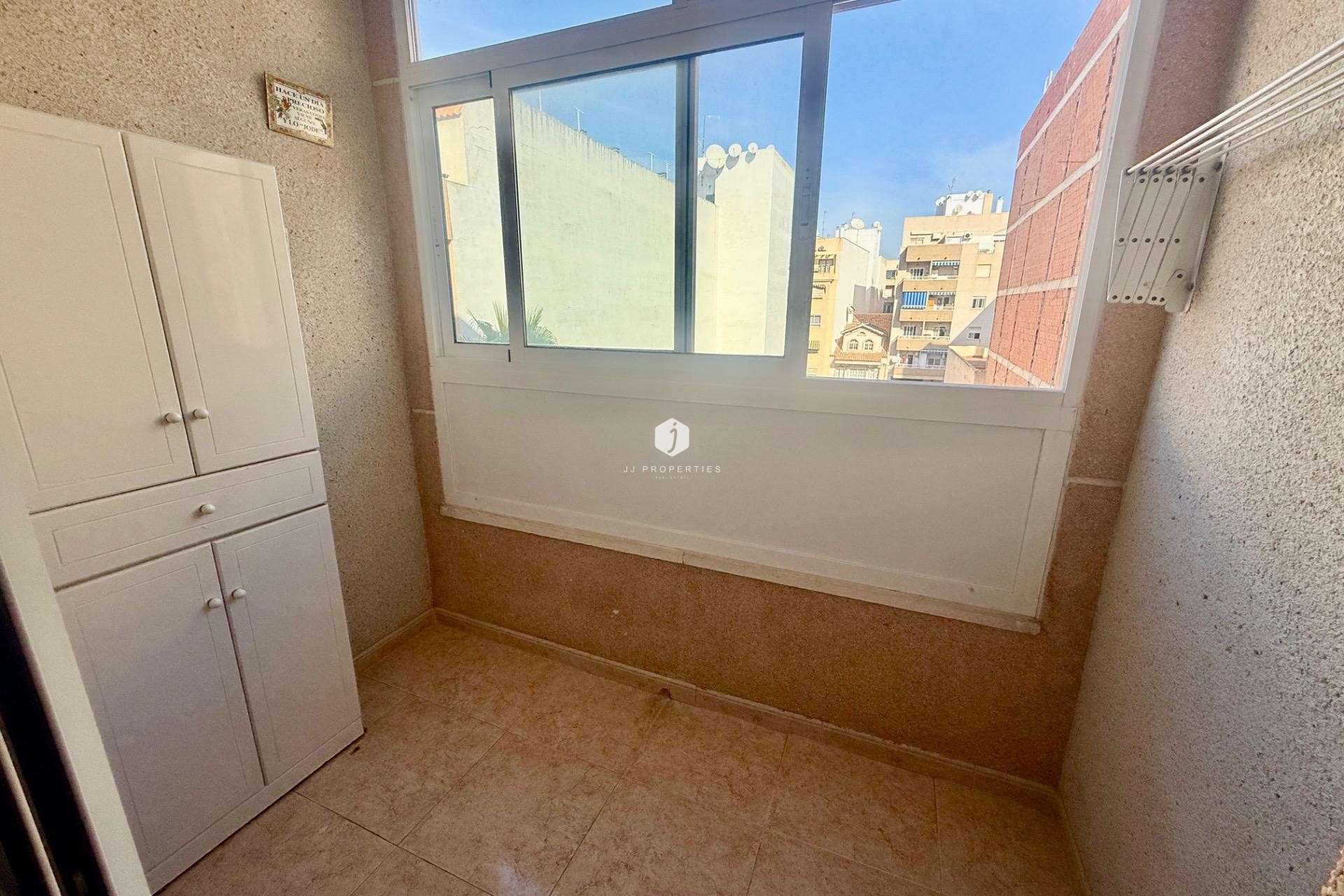 Segunda mano - Apartamento / piso -
Torrevieja - PARQUE DE LAS NACIONES