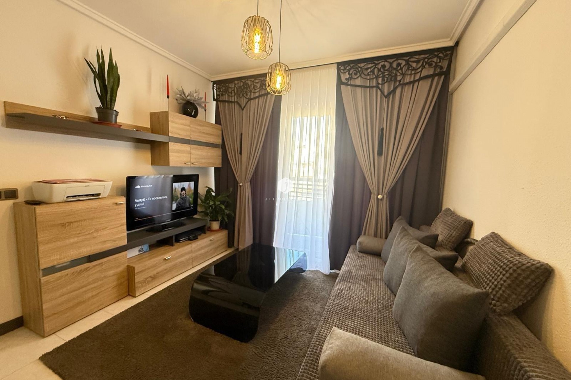 Segunda mano - Apartamento / piso -
Torrevieja - PARQUE DE LAS NACIONES