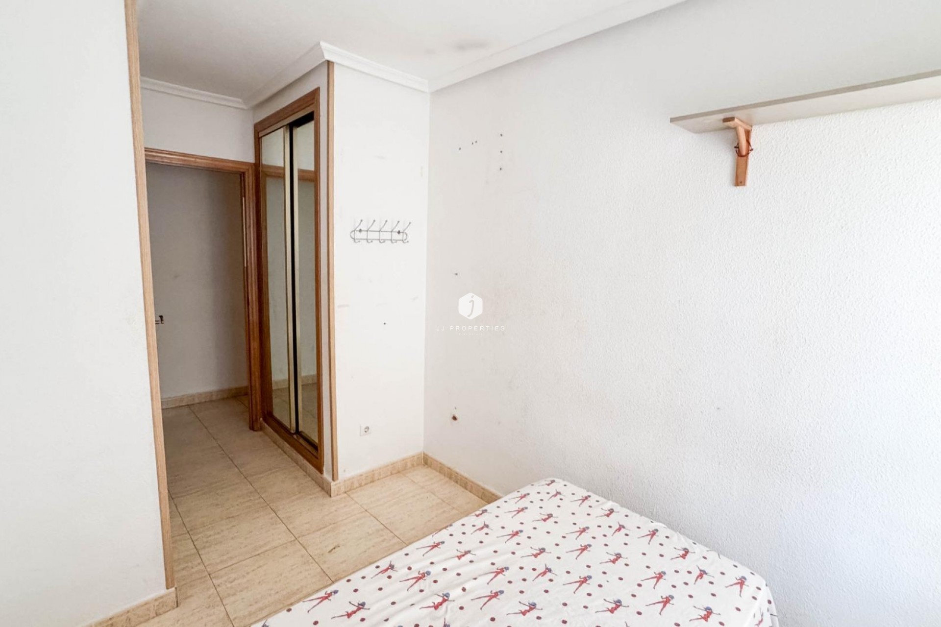 Segunda mano - Apartamento / piso -
Torrevieja - PARQUE DE LAS NACIONES