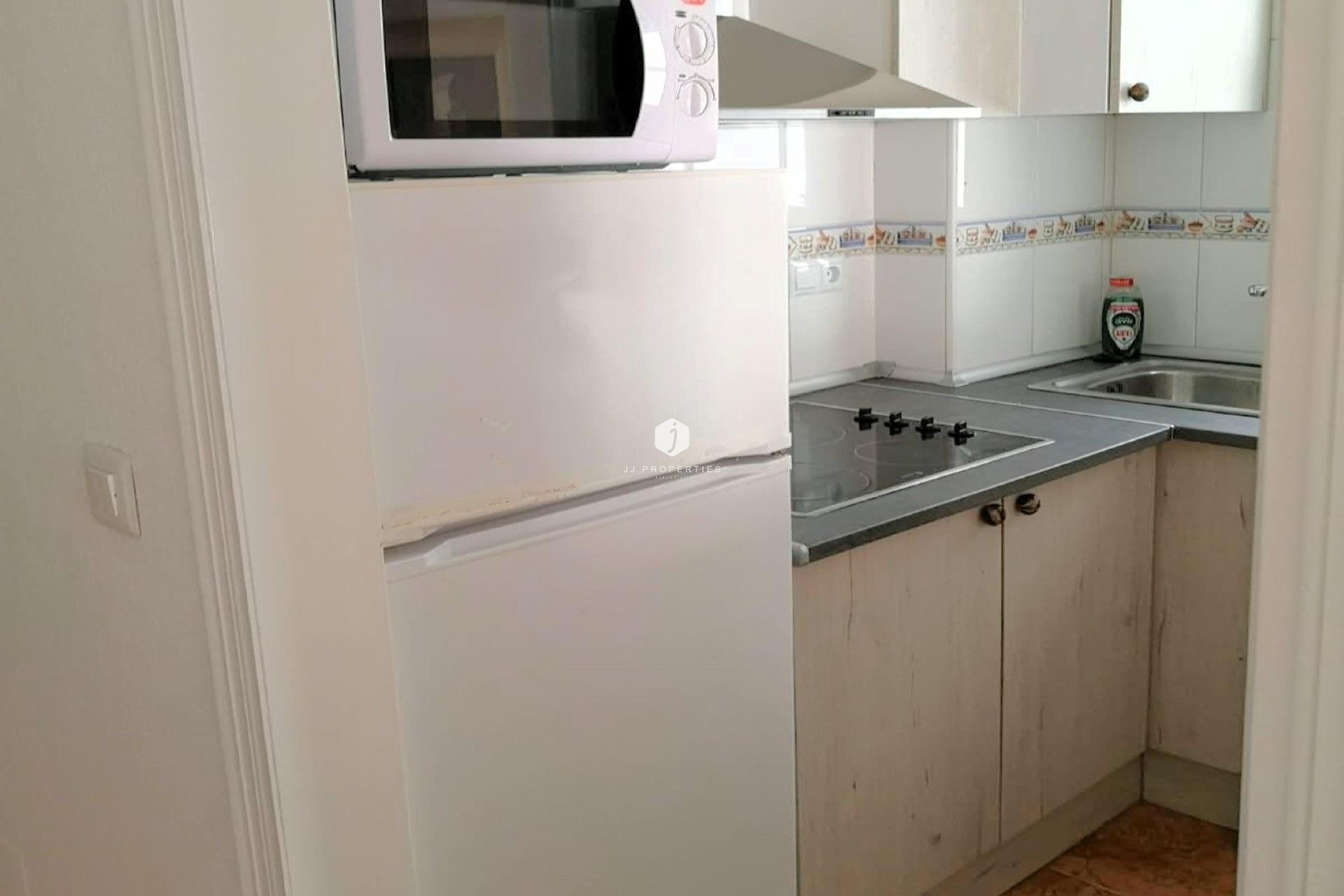 Segunda mano - Apartamento / piso -
Torrevieja - PARQUE DE LAS NACIONES