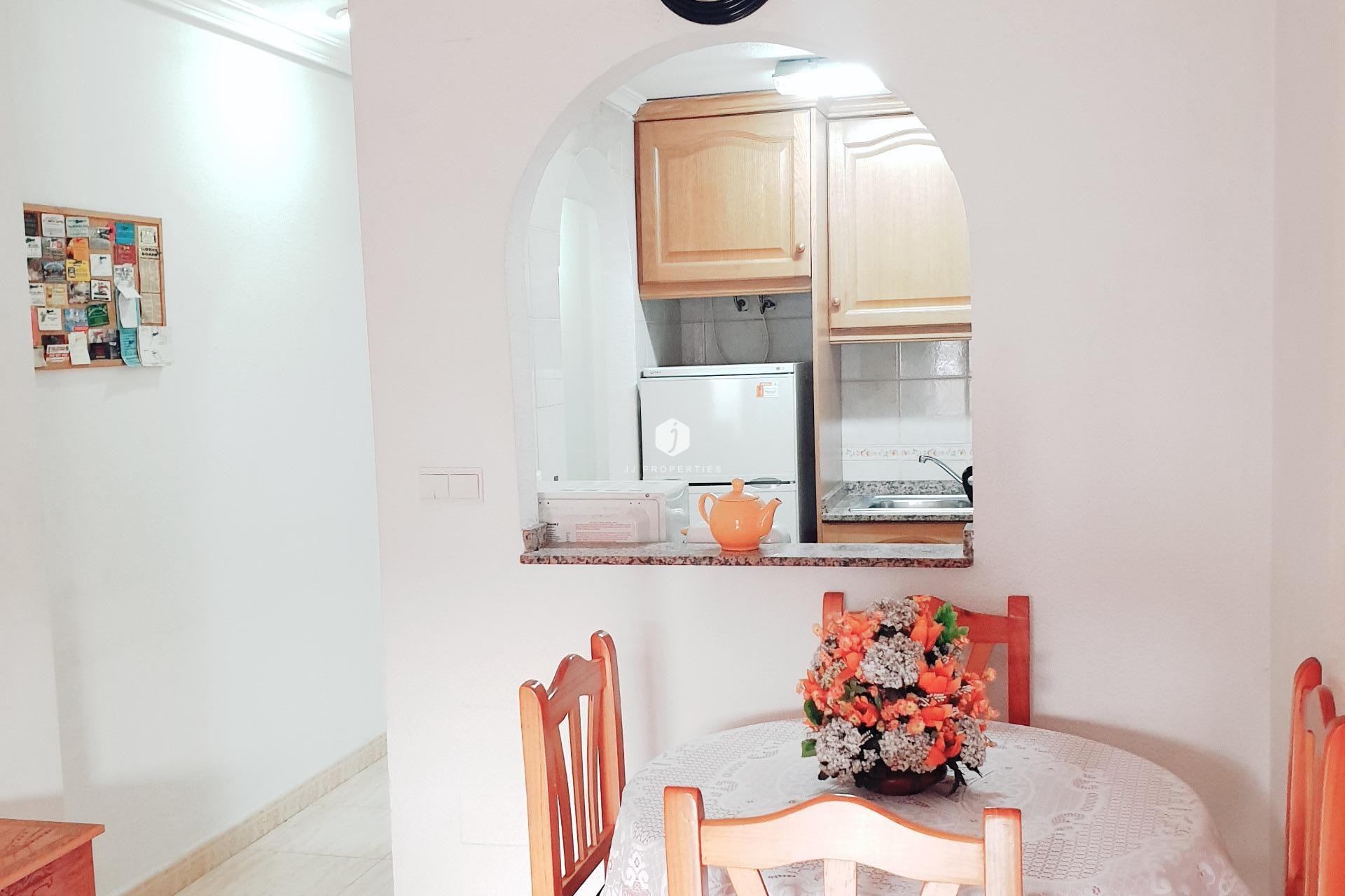 Segunda mano - Apartamento / piso -
Torrevieja - PARQUE DE LAS NACIONES