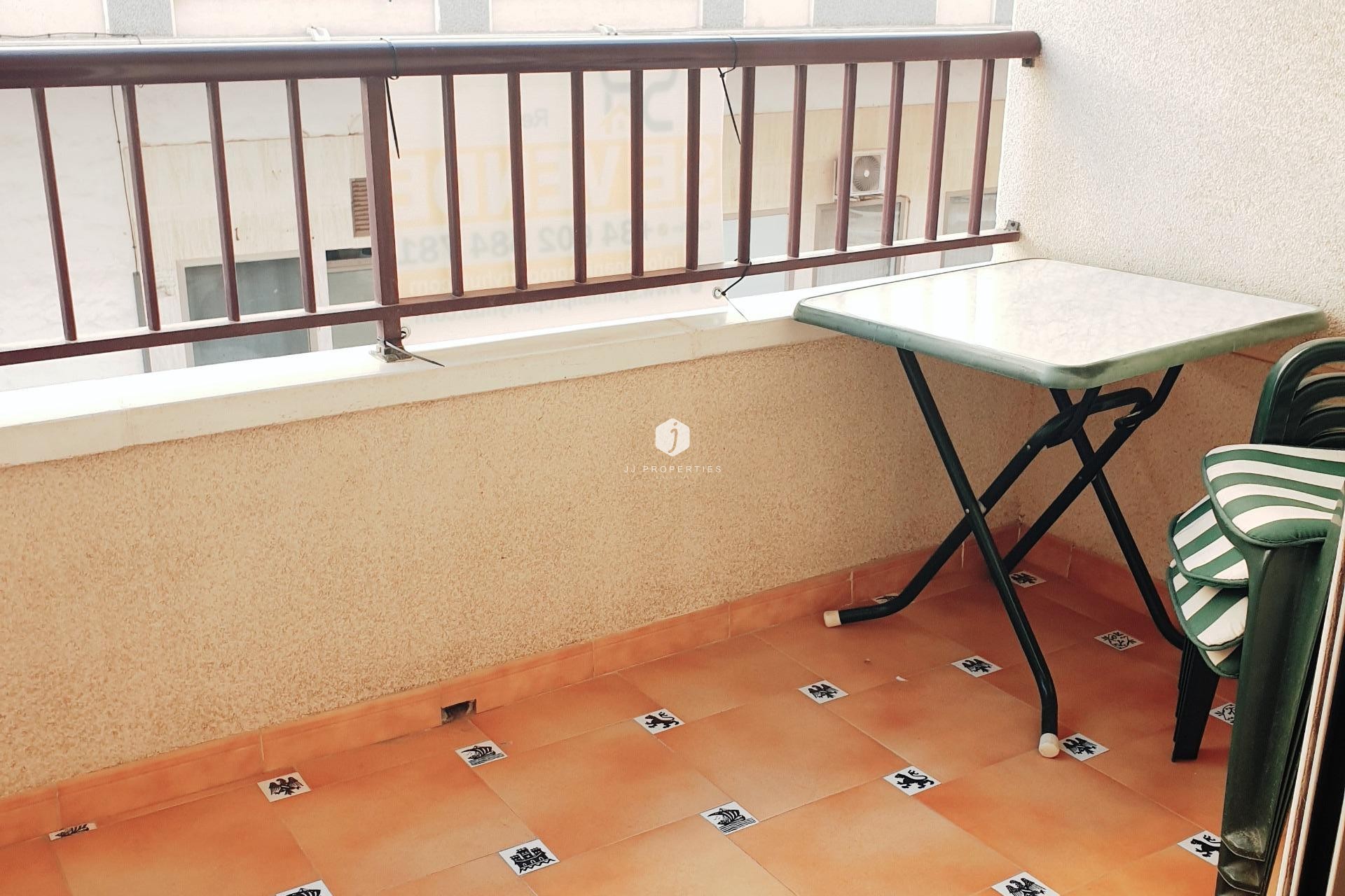 Segunda mano - Apartamento / piso -
Torrevieja - PARQUE DE LAS NACIONES