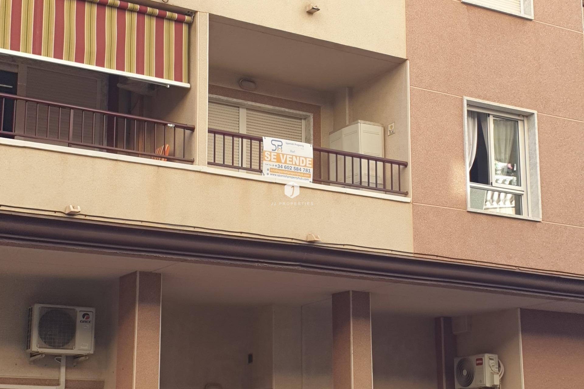 Segunda mano - Apartamento / piso -
Torrevieja - PARQUE DE LAS NACIONES