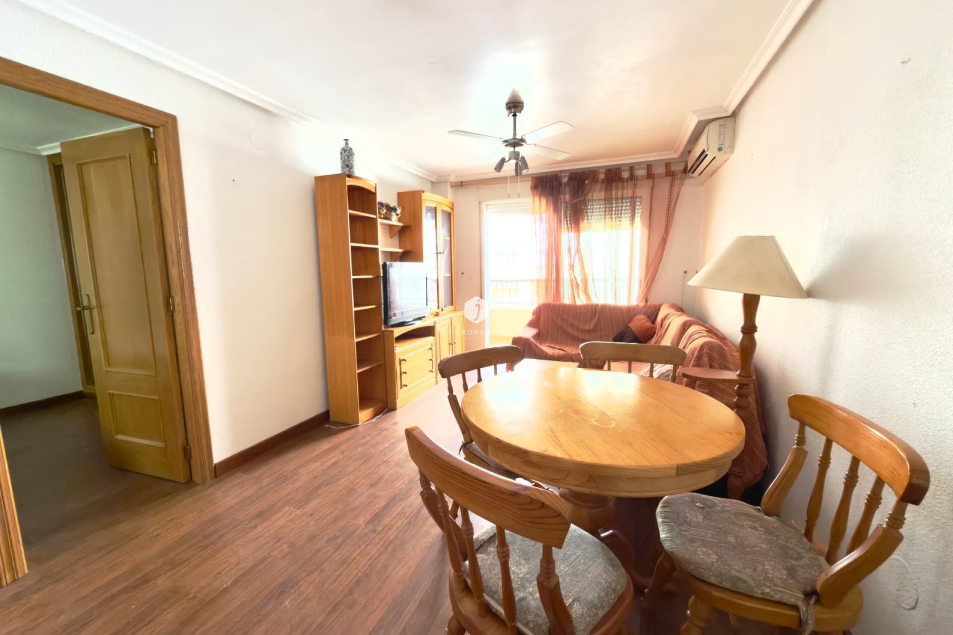 Segunda mano - Apartamento / piso -
Torrevieja - Parque las naciones