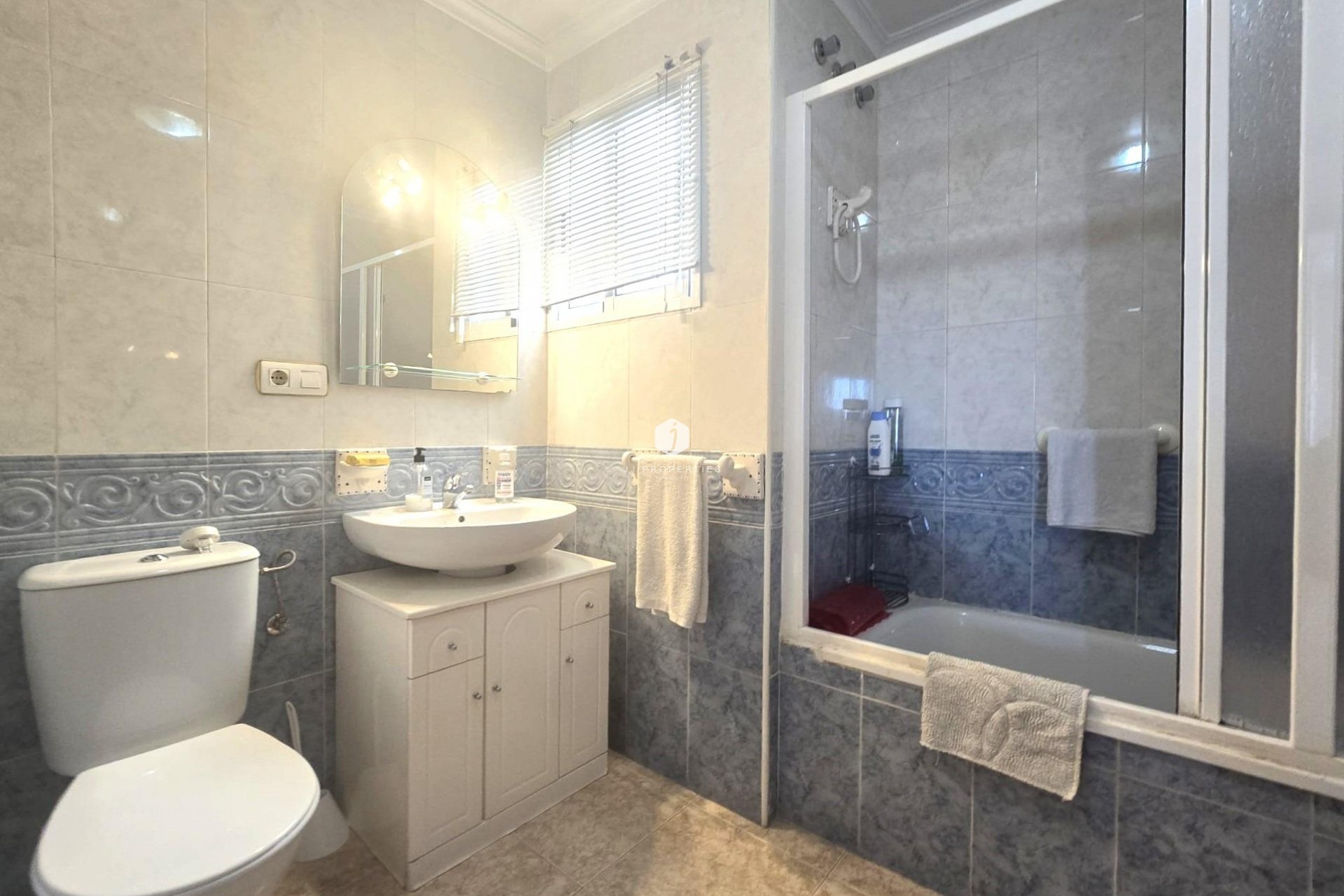 Segunda mano - Apartamento / piso -
Torrevieja - Parque las naciones