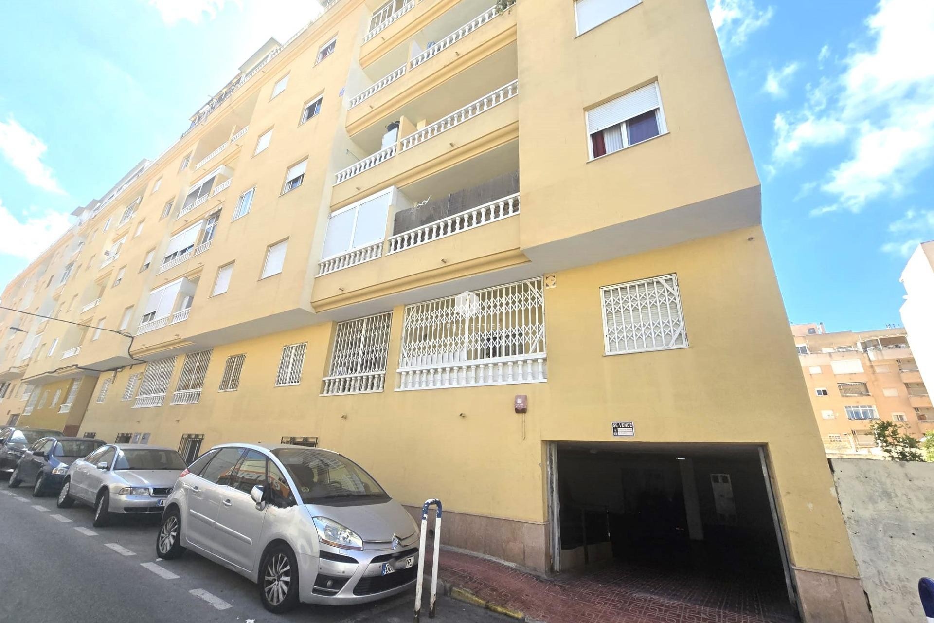 Segunda mano - Apartamento / piso -
Torrevieja - Parque las naciones