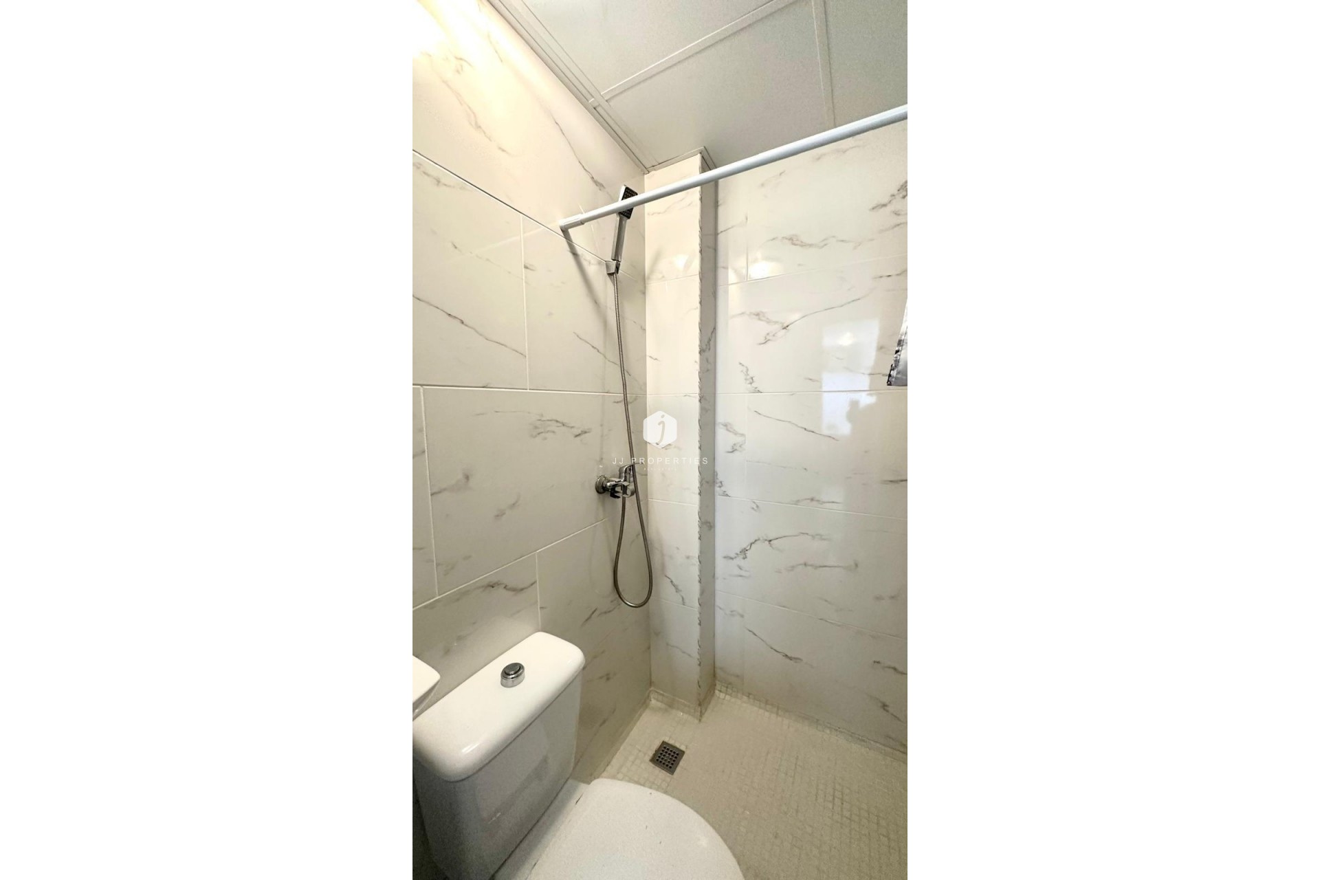 Segunda mano - Apartamento / piso -
Torrevieja - Paseo maritimo