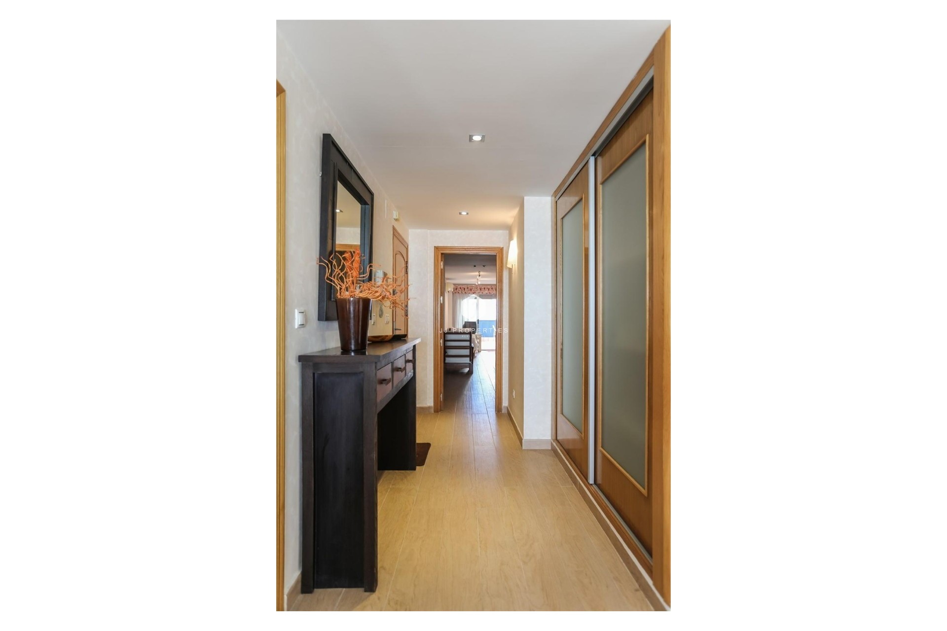 Segunda mano - Apartamento / piso -
Torrevieja - Playa de los locos