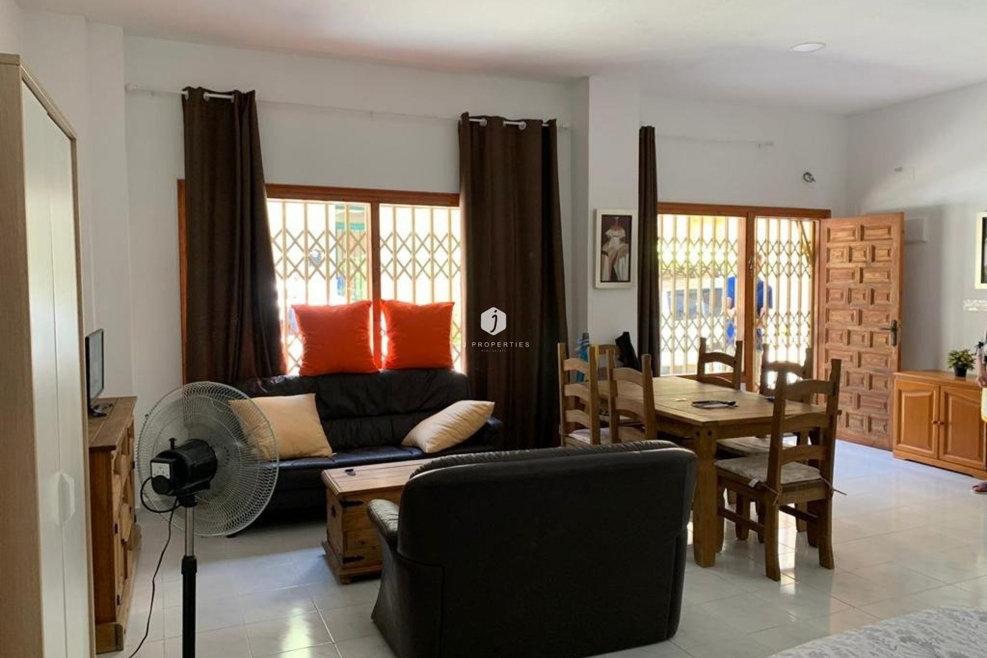 Segunda mano - Apartamento / piso -
Torrevieja - Playa de los Locos