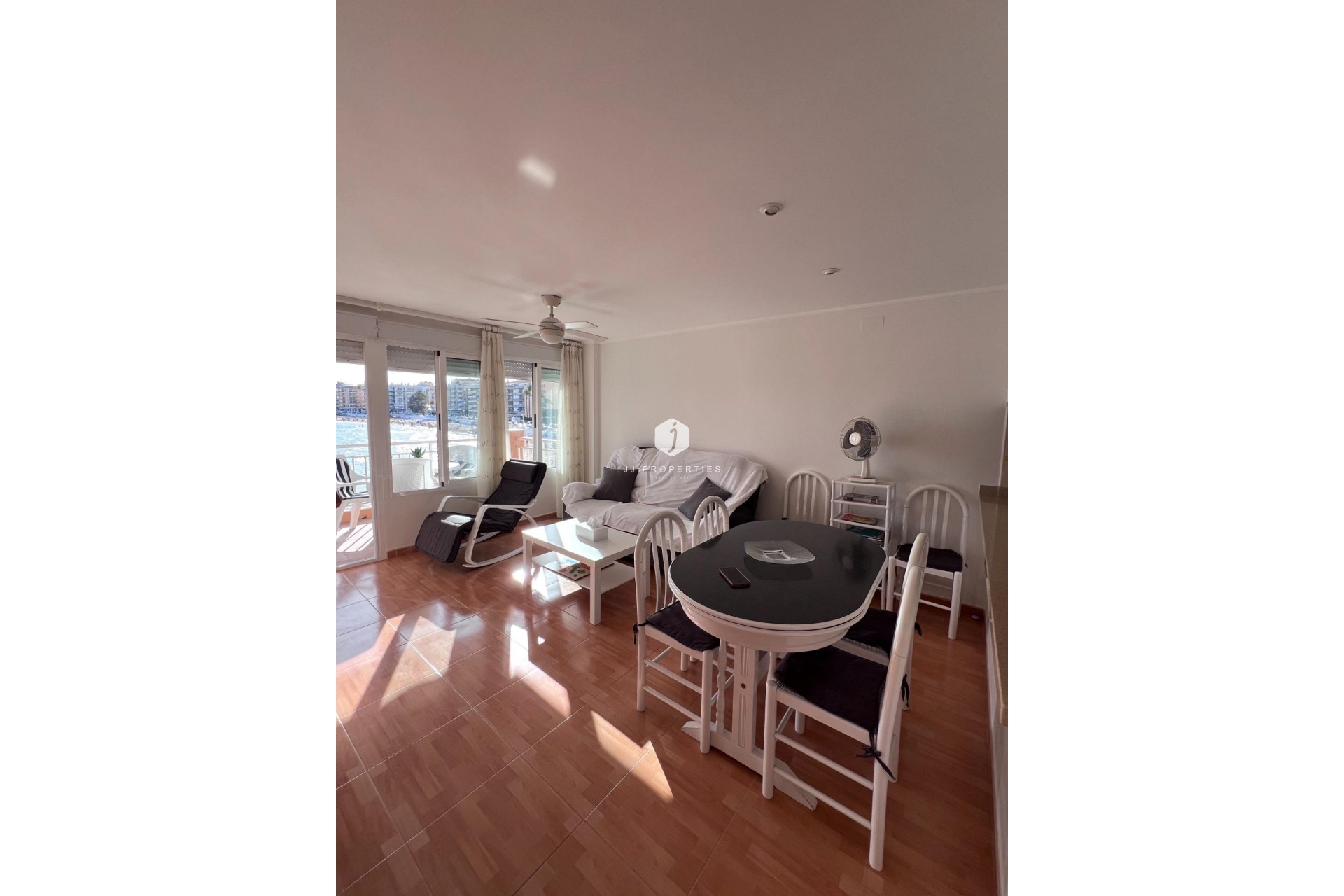 Segunda mano - Apartamento / piso -
Torrevieja - Playa de los Locos