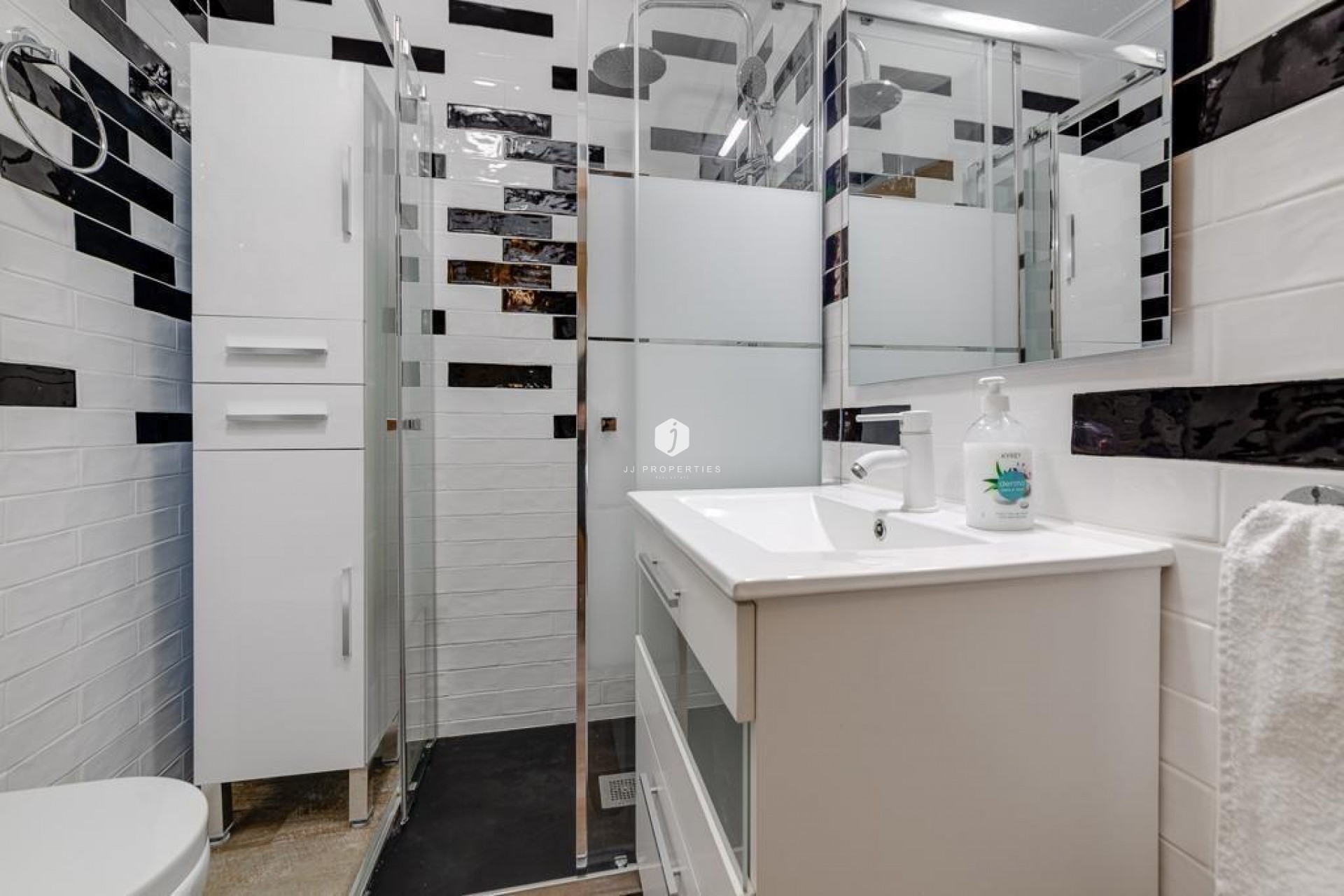 Segunda mano - Apartamento / piso -
Torrevieja - Playa de los Locos